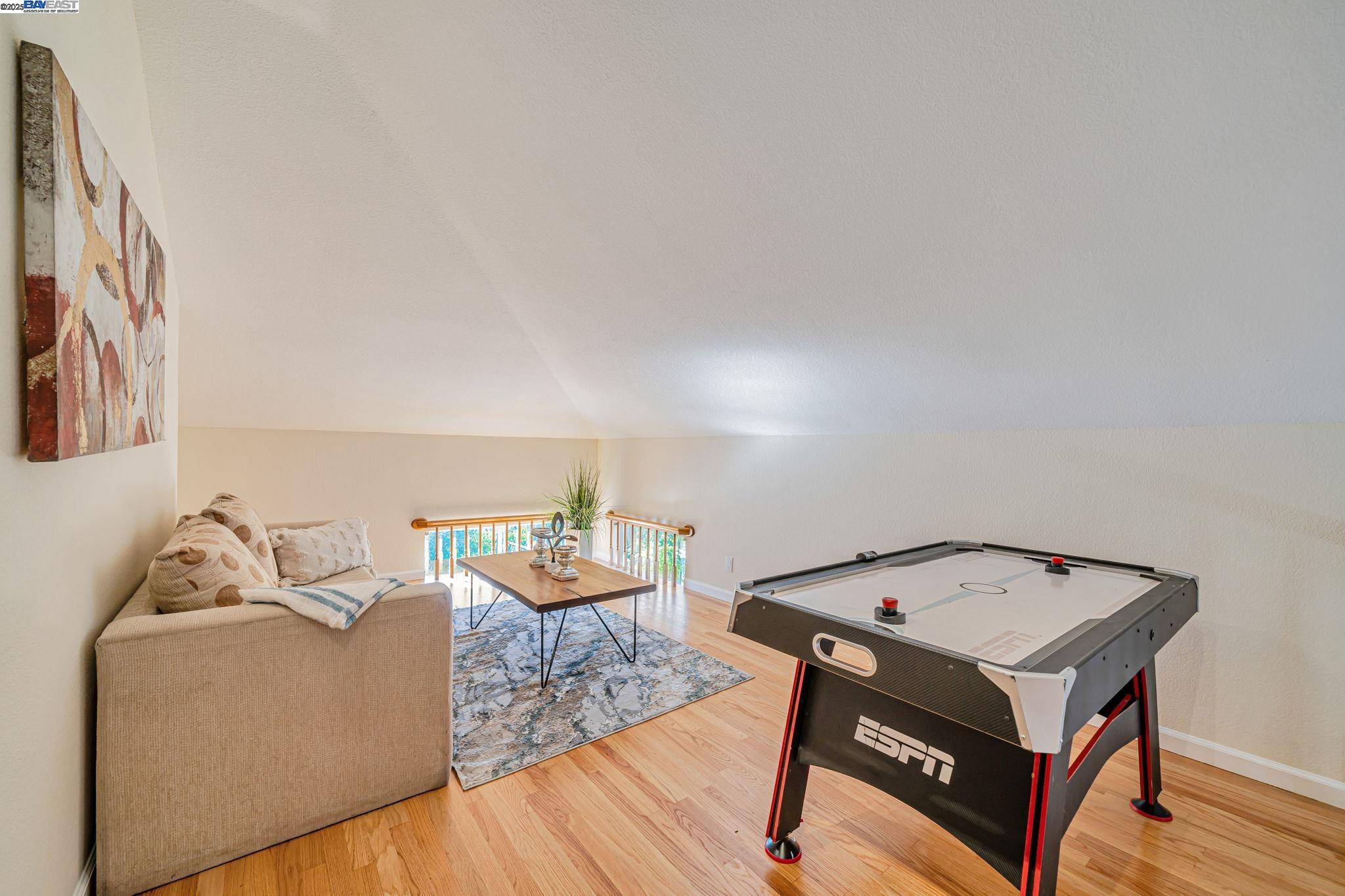 Detail Gallery Image 30 of 53 For 44825 Lynx Dr, Fremont,  CA 94539 - 4 Beds | 2/1 Baths