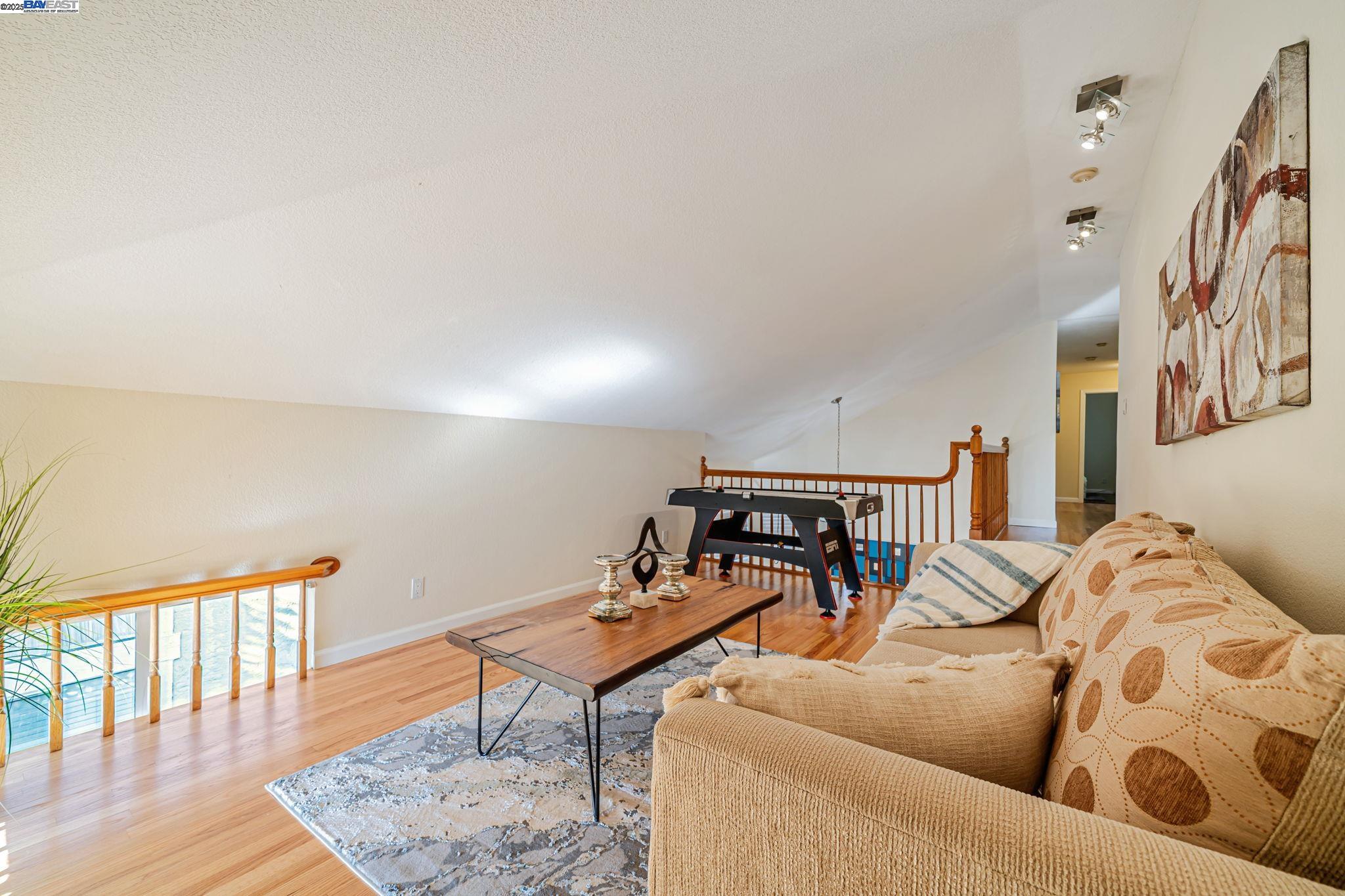 Detail Gallery Image 31 of 53 For 44825 Lynx Dr, Fremont,  CA 94539 - 4 Beds | 2/1 Baths