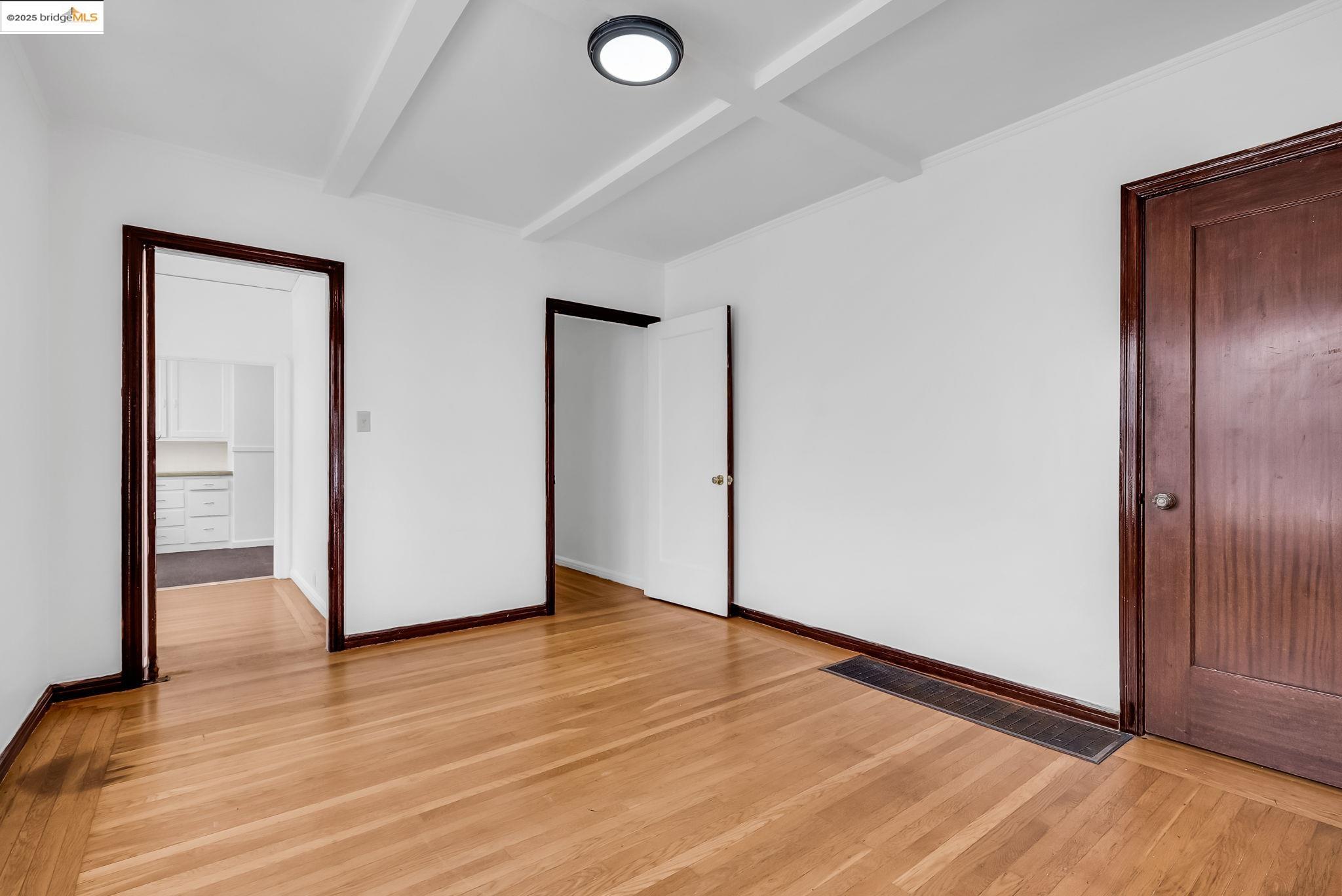 Detail Gallery Image 13 of 60 For 2340 Virginia St, Berkeley,  CA 94709 - – Beds | – Baths