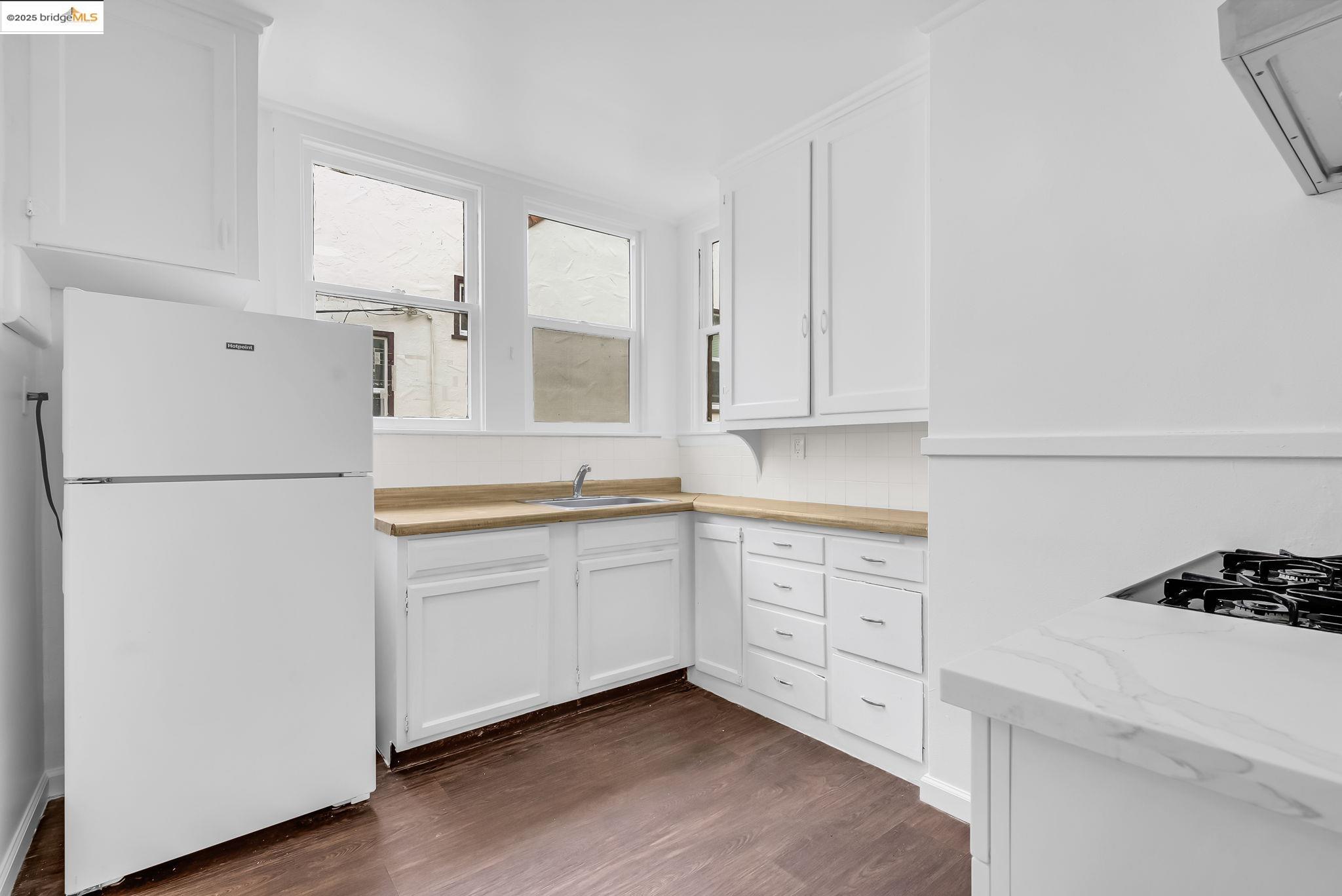Detail Gallery Image 39 of 60 For 2340 Virginia St, Berkeley,  CA 94709 - – Beds | – Baths