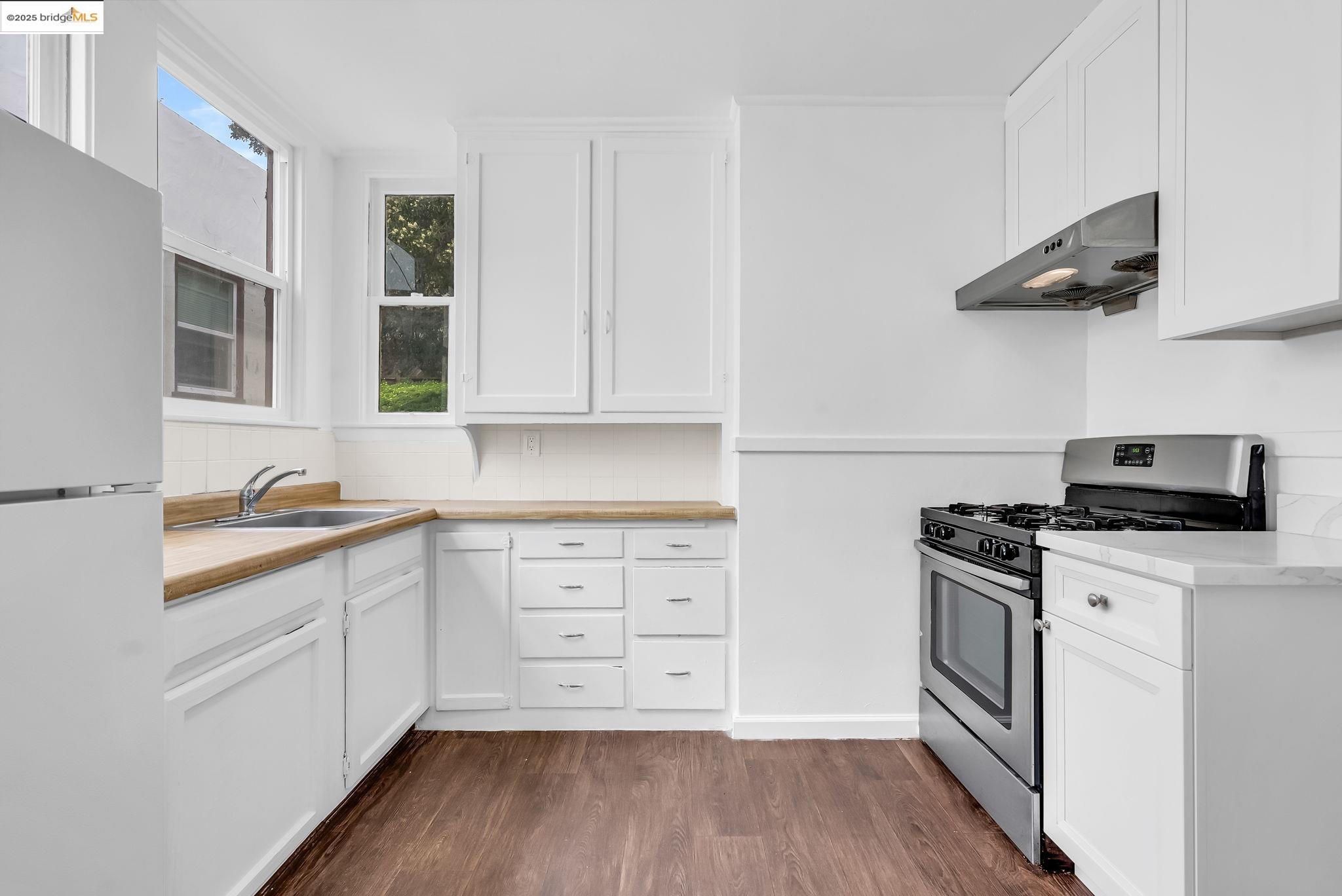 Detail Gallery Image 40 of 60 For 2340 Virginia St, Berkeley,  CA 94709 - – Beds | – Baths