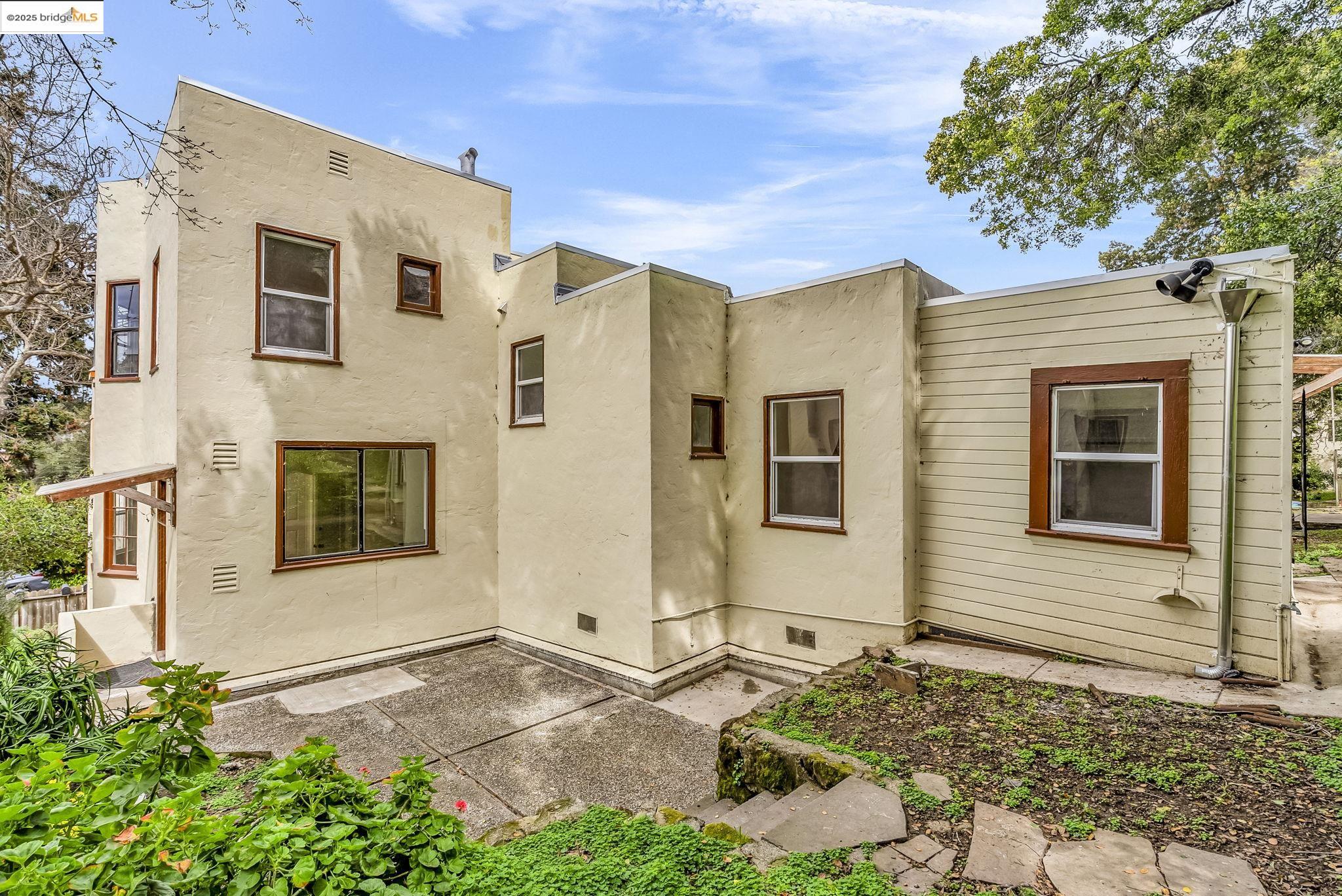 Detail Gallery Image 53 of 60 For 2340 Virginia St, Berkeley,  CA 94709 - – Beds | – Baths