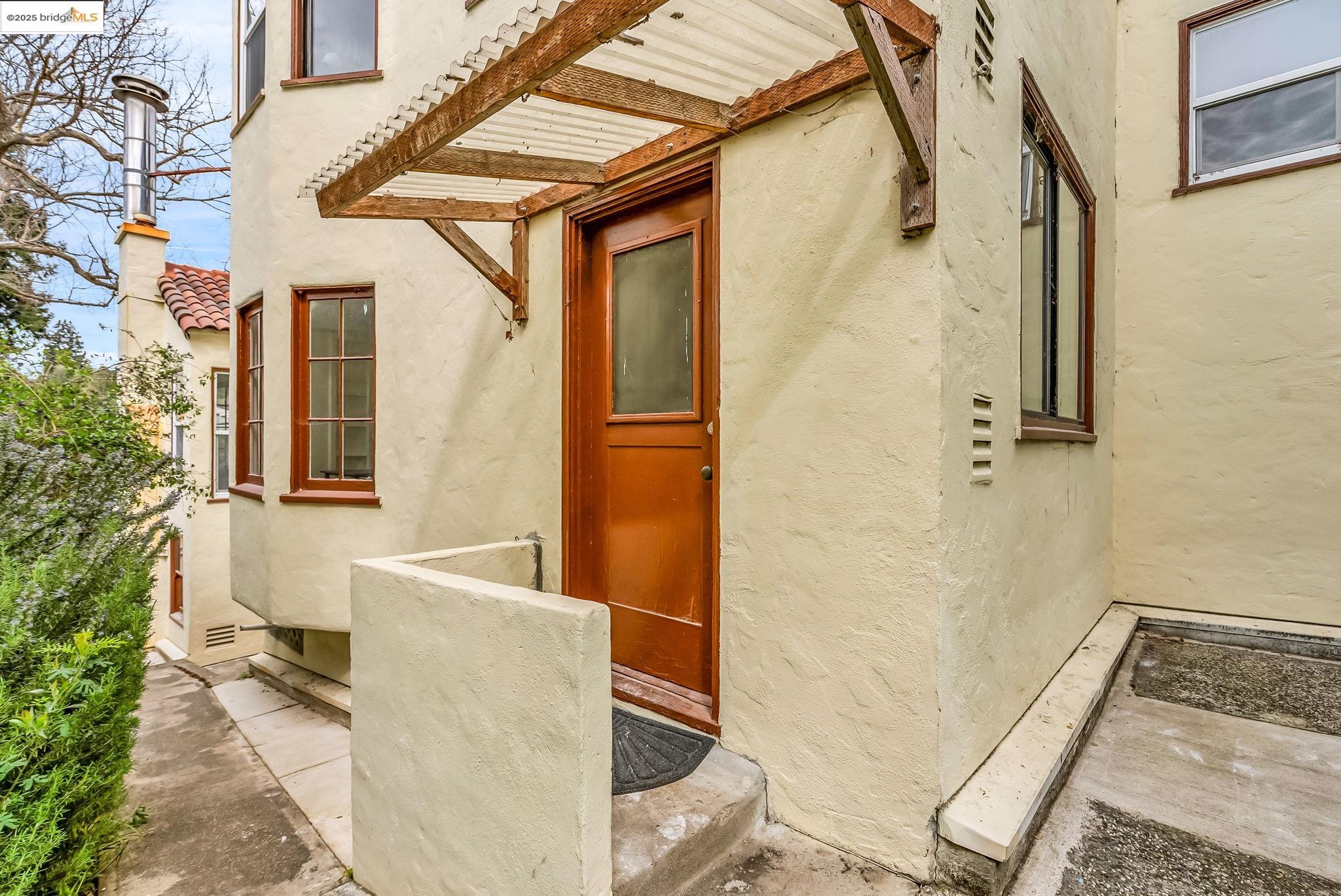 Detail Gallery Image 55 of 60 For 2340 Virginia St, Berkeley,  CA 94709 - – Beds | – Baths