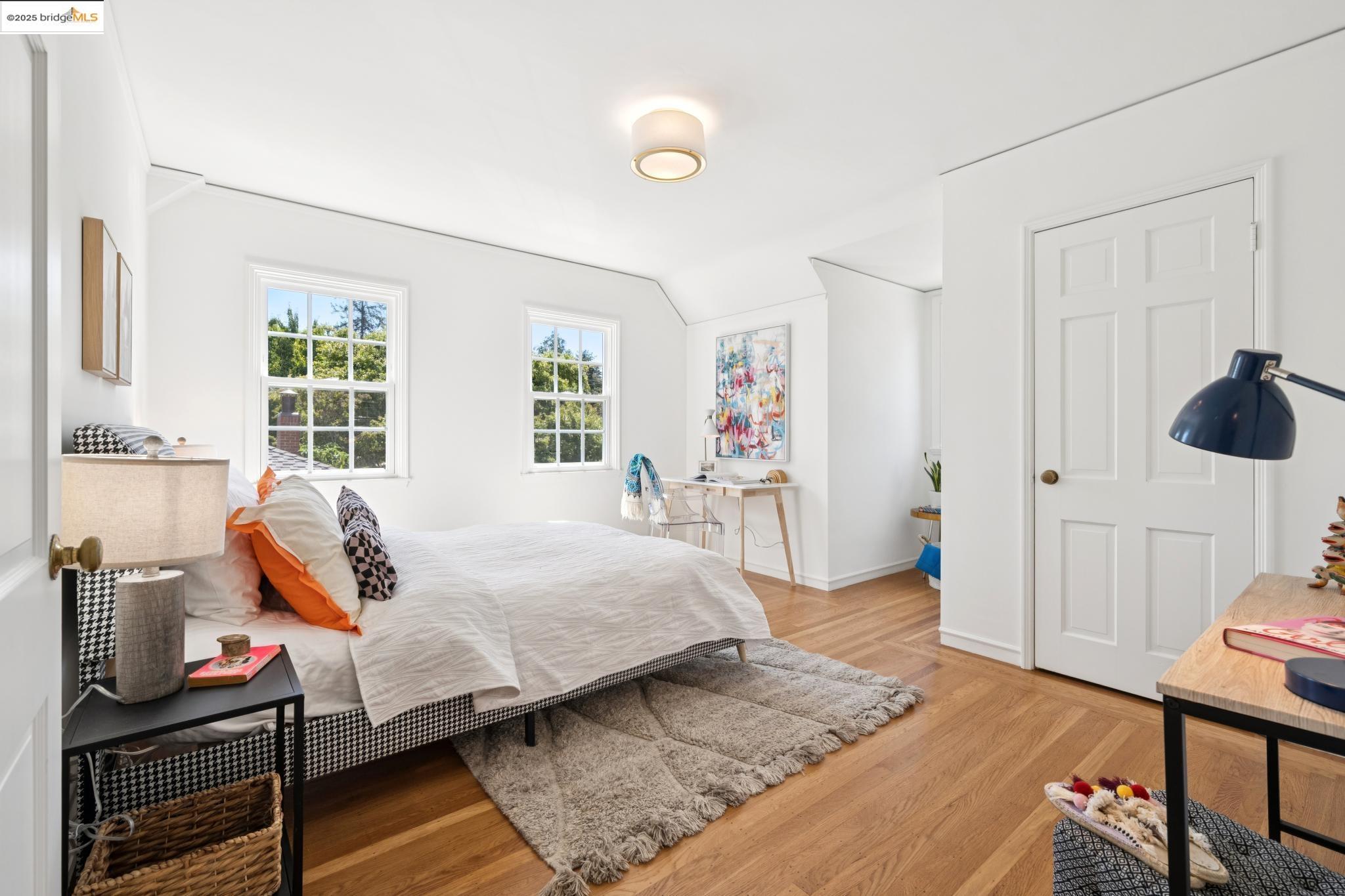 Detail Gallery Image 18 of 52 For 1096 Glen Dr, San Leandro,  CA 94577 - 4 Beds | 2/1 Baths
