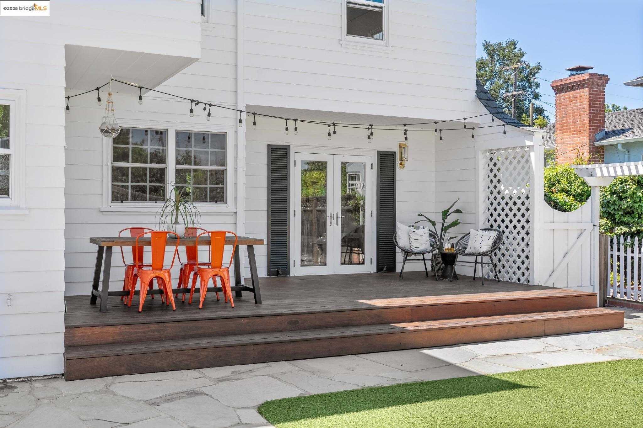Detail Gallery Image 28 of 52 For 1096 Glen Dr, San Leandro,  CA 94577 - 4 Beds | 2/1 Baths