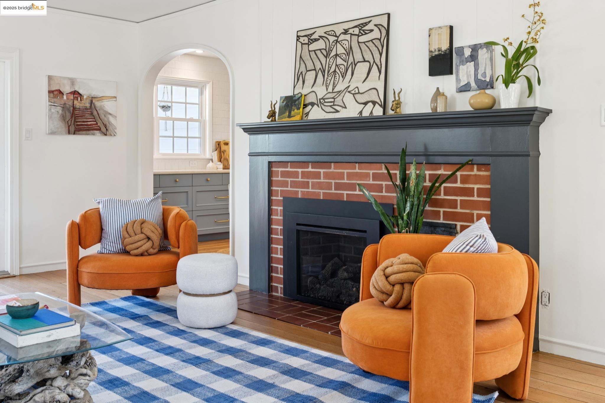 Detail Gallery Image 6 of 52 For 1096 Glen Dr, San Leandro,  CA 94577 - 4 Beds | 2/1 Baths