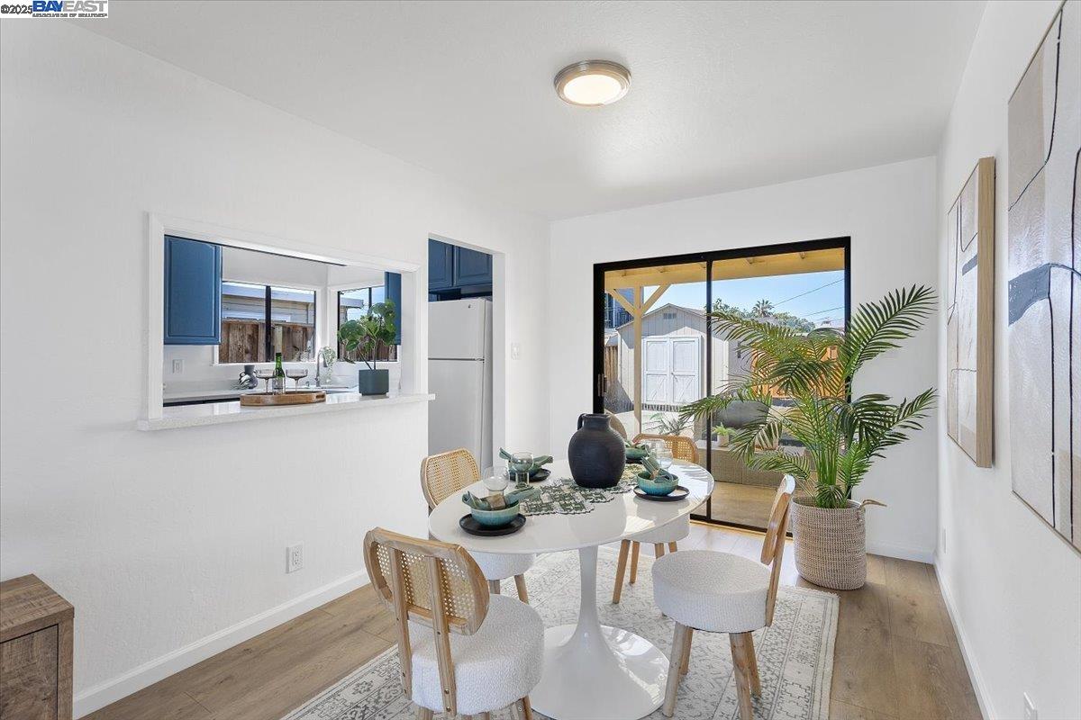 Detail Gallery Image 11 of 44 For 856 Rand St, San Mateo,  CA 94401 - 4 Beds | 2 Baths