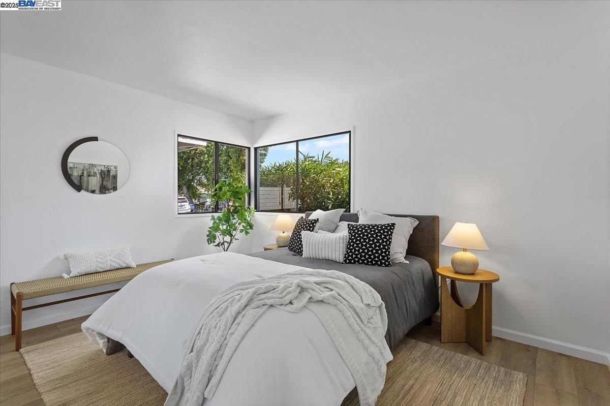 Detail Gallery Image 16 of 44 For 856 Rand St, San Mateo,  CA 94401 - 4 Beds | 2 Baths
