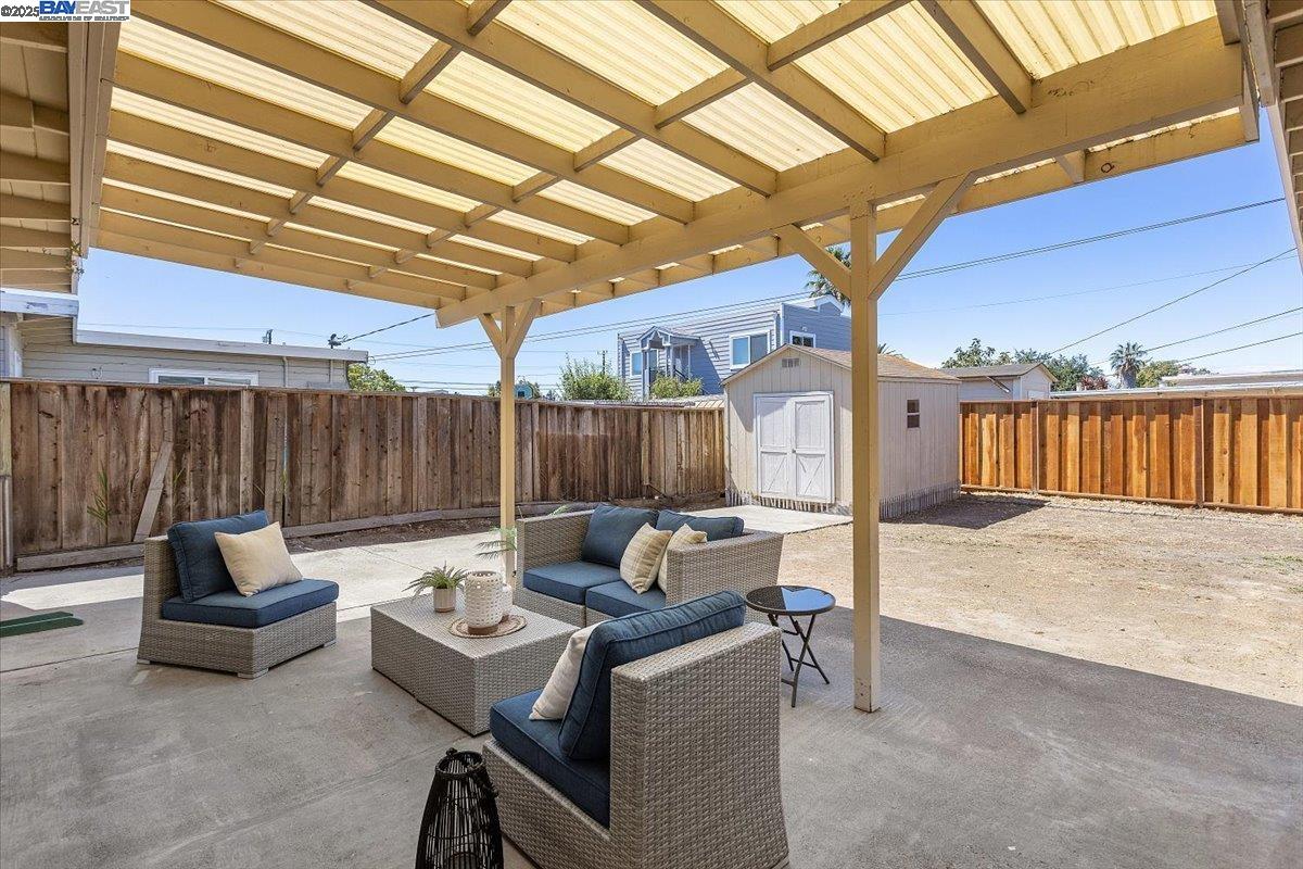Detail Gallery Image 29 of 44 For 856 Rand St, San Mateo,  CA 94401 - 4 Beds | 2 Baths