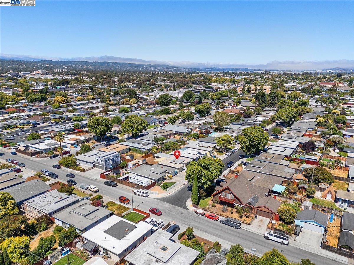 Detail Gallery Image 42 of 44 For 856 Rand St, San Mateo,  CA 94401 - 4 Beds | 2 Baths