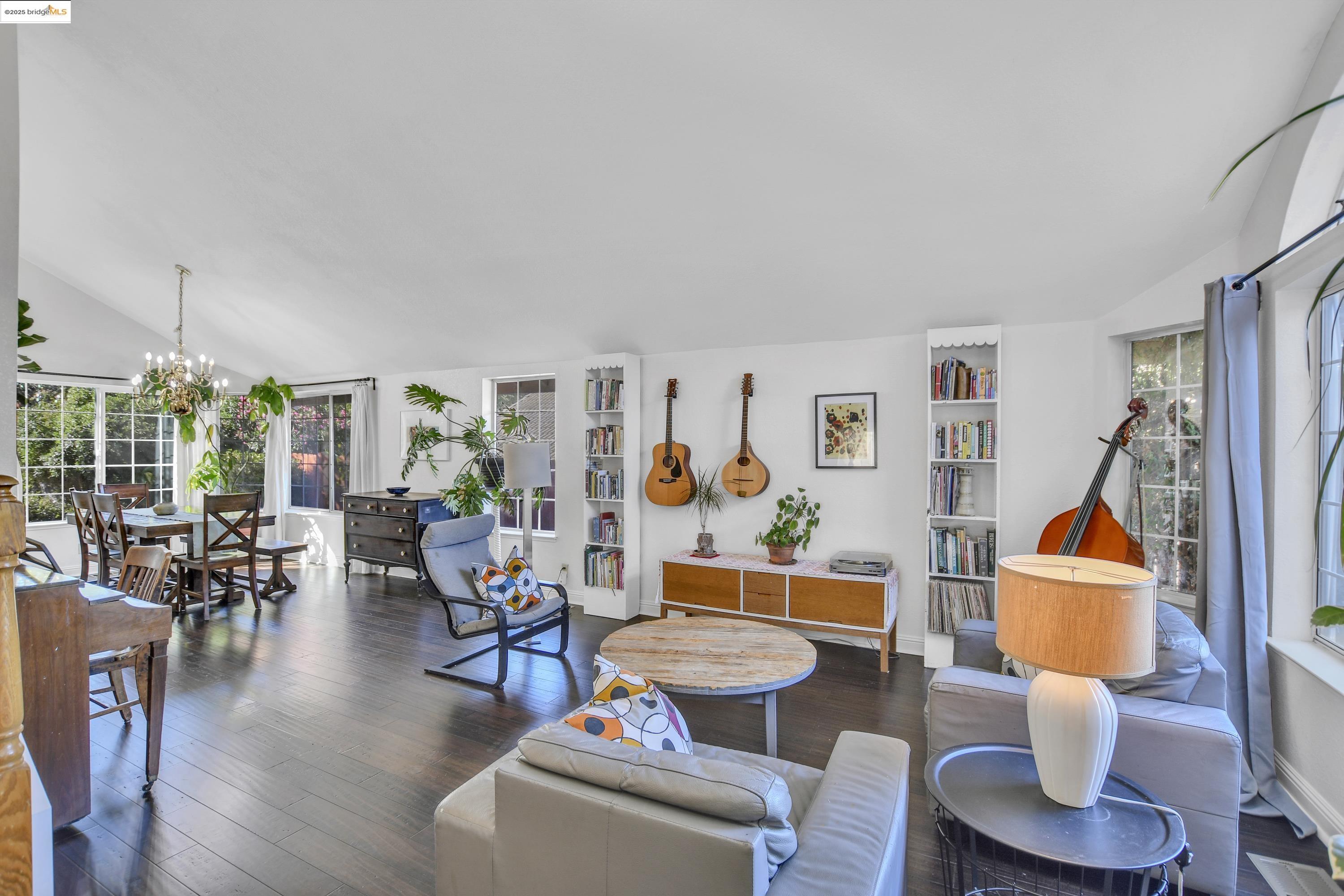 Detail Gallery Image 7 of 50 For 4426 Palisades Way, Antioch,  CA 94531 - 5 Beds | 3 Baths