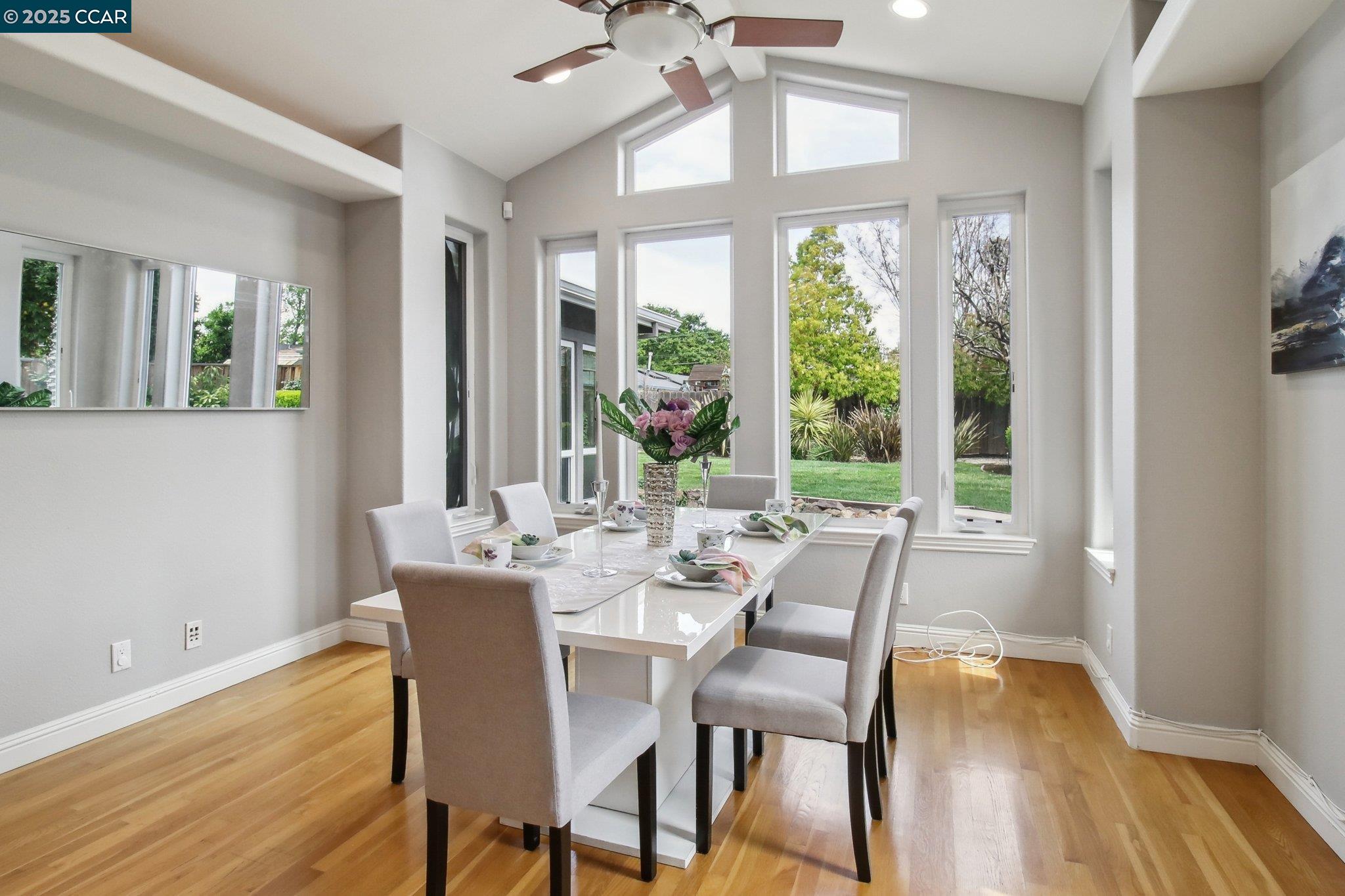 Detail Gallery Image 12 of 43 For 1254 Craig Dr, Concord,  CA 94518 - 3 Beds | 2/1 Baths
