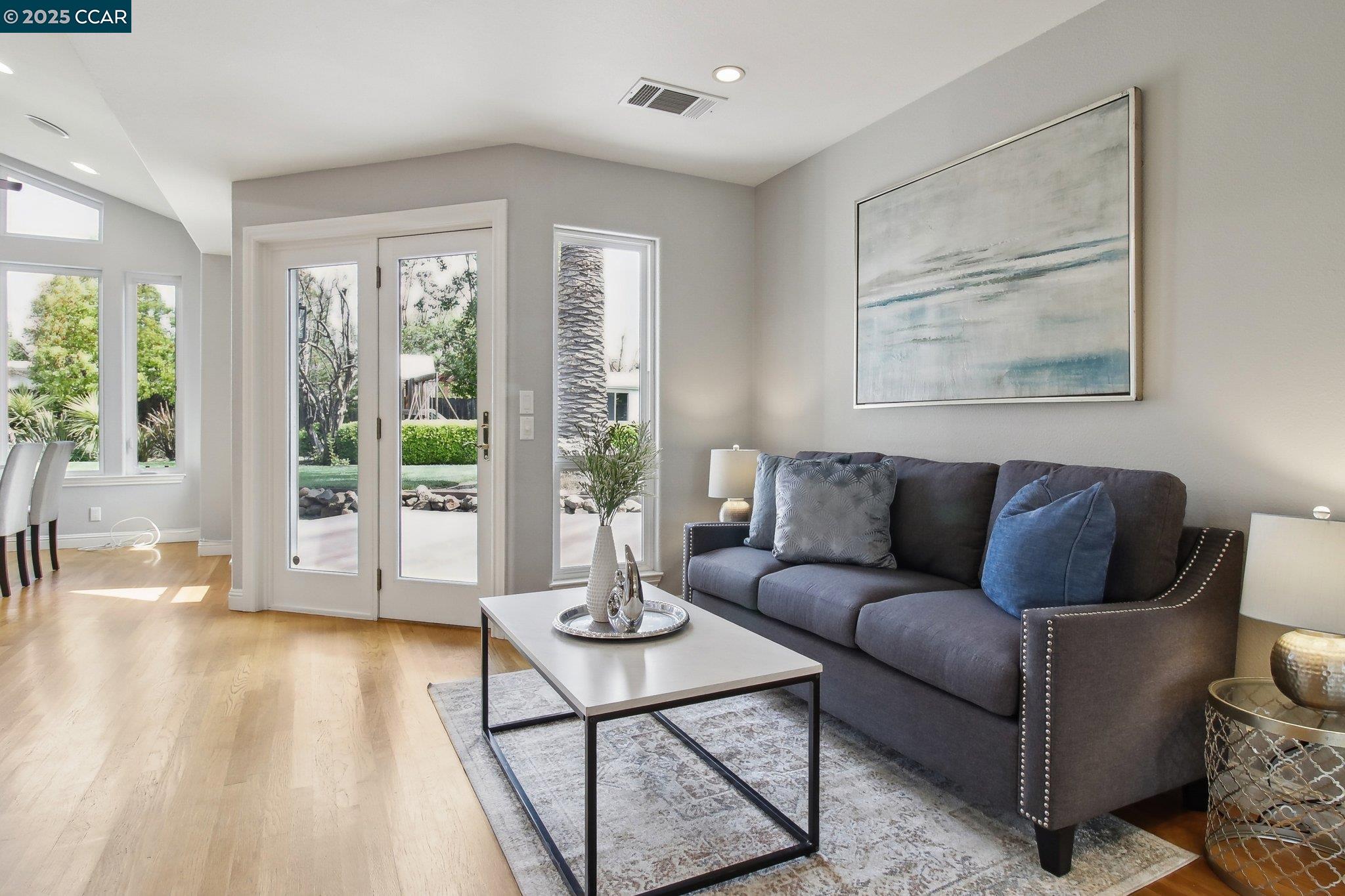 Detail Gallery Image 18 of 43 For 1254 Craig Dr, Concord,  CA 94518 - 3 Beds | 2/1 Baths