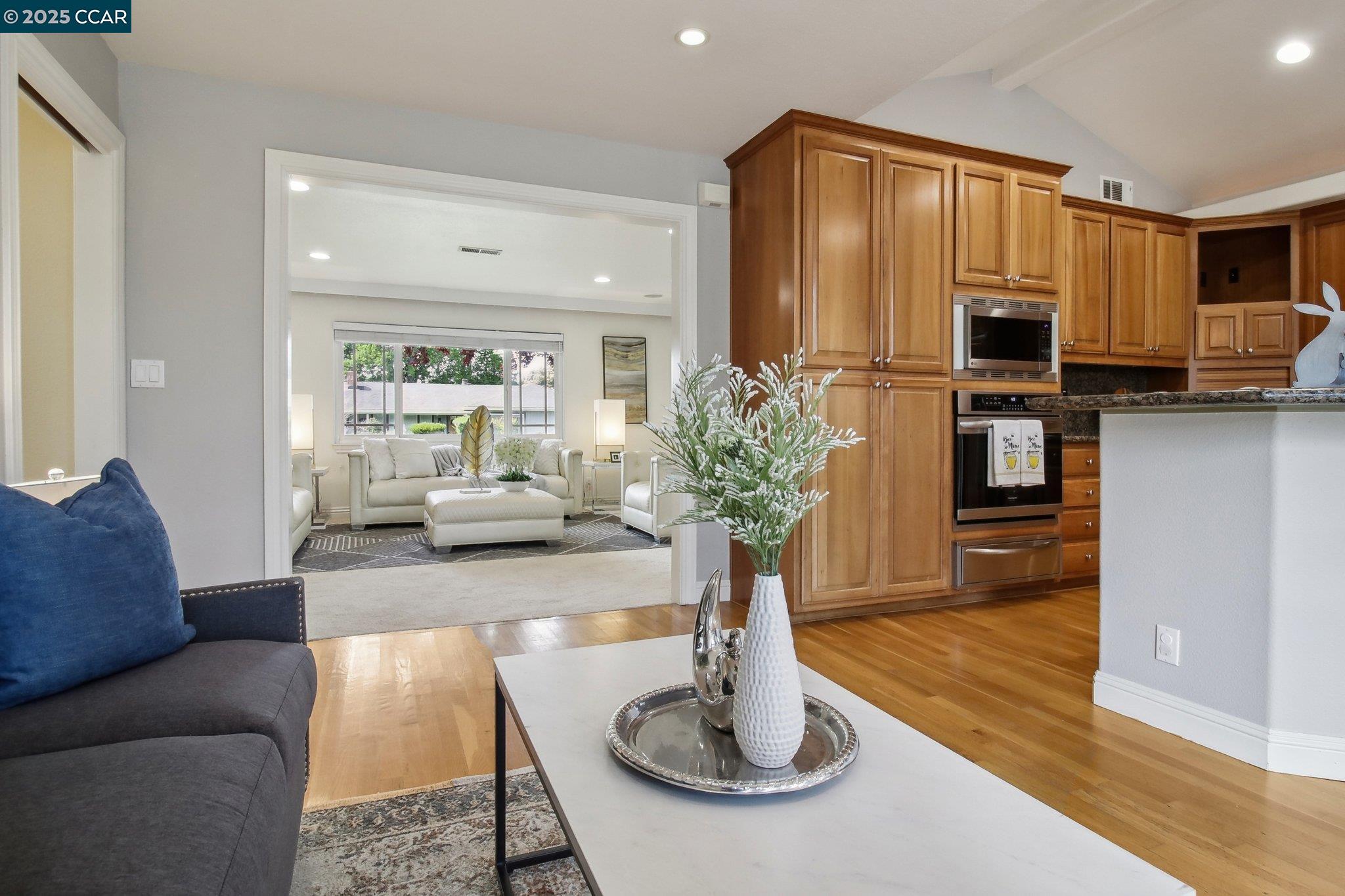 Detail Gallery Image 20 of 43 For 1254 Craig Dr, Concord,  CA 94518 - 3 Beds | 2/1 Baths