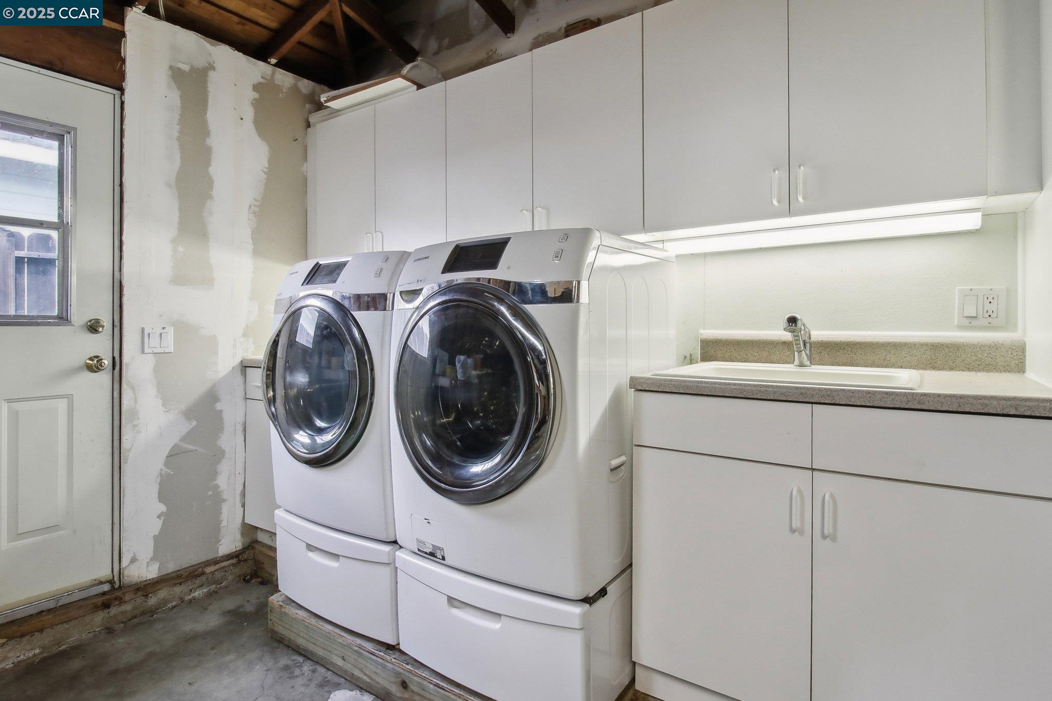 Detail Gallery Image 29 of 43 For 1254 Craig Dr, Concord,  CA 94518 - 3 Beds | 2/1 Baths