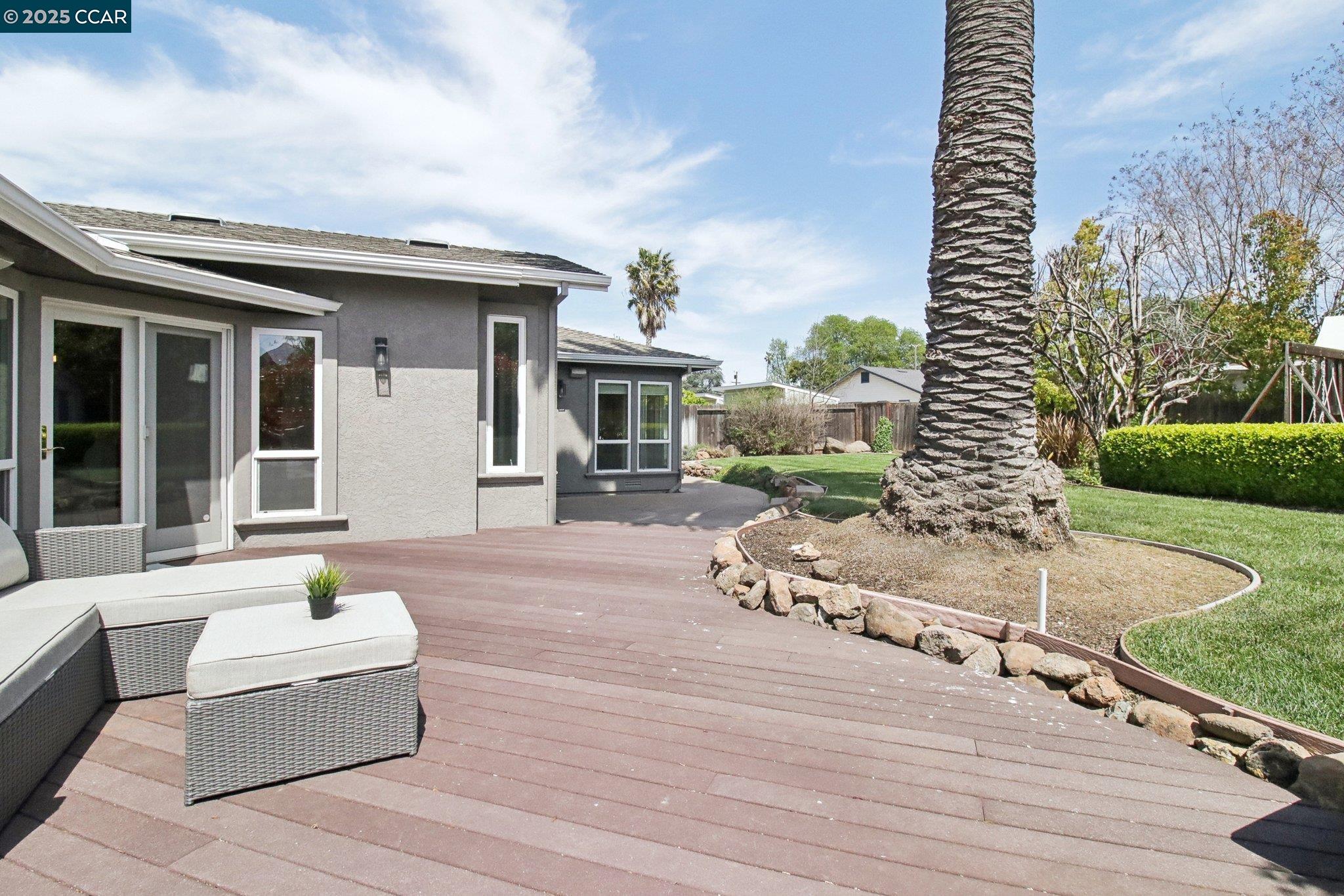 Detail Gallery Image 31 of 43 For 1254 Craig Dr, Concord,  CA 94518 - 3 Beds | 2/1 Baths