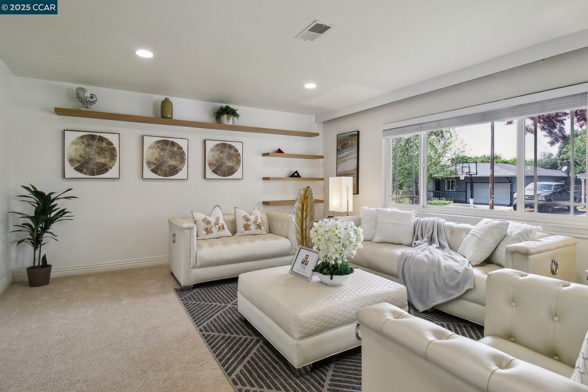 Detail Gallery Image 7 of 43 For 1254 Craig Dr, Concord,  CA 94518 - 3 Beds | 2/1 Baths