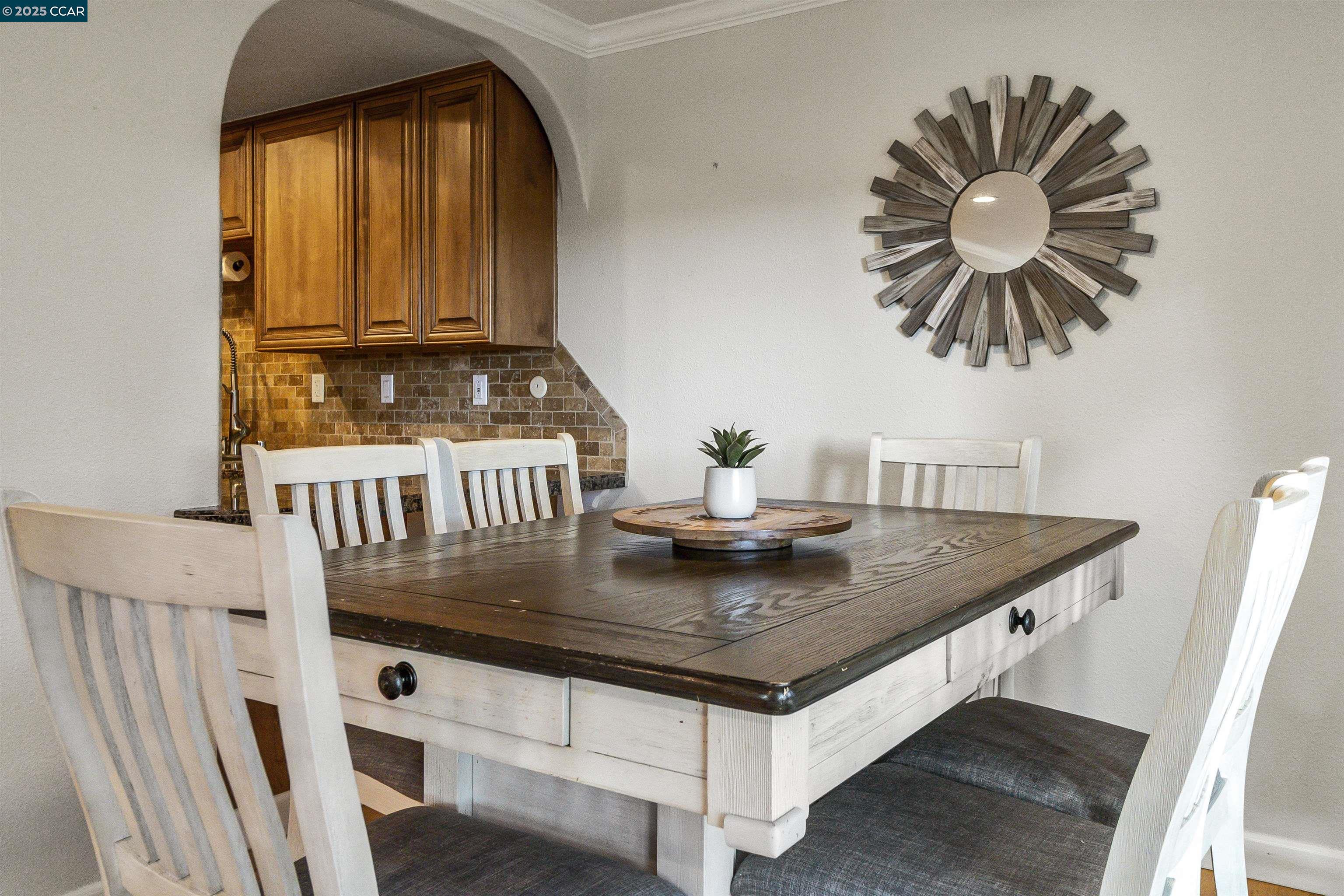 Photo #7: 41107079 Listing: Photo #7