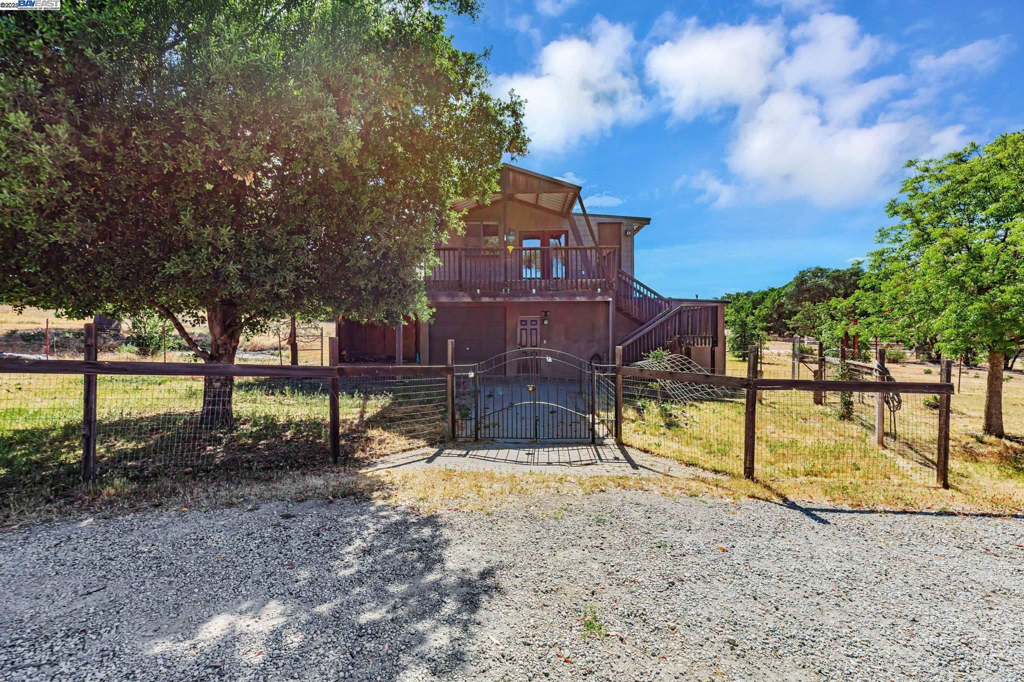 Detail Gallery Image 1 of 60 For 20104 Panoche Road, Paicines,  CA 95043 - 2 Beds | 2 Baths