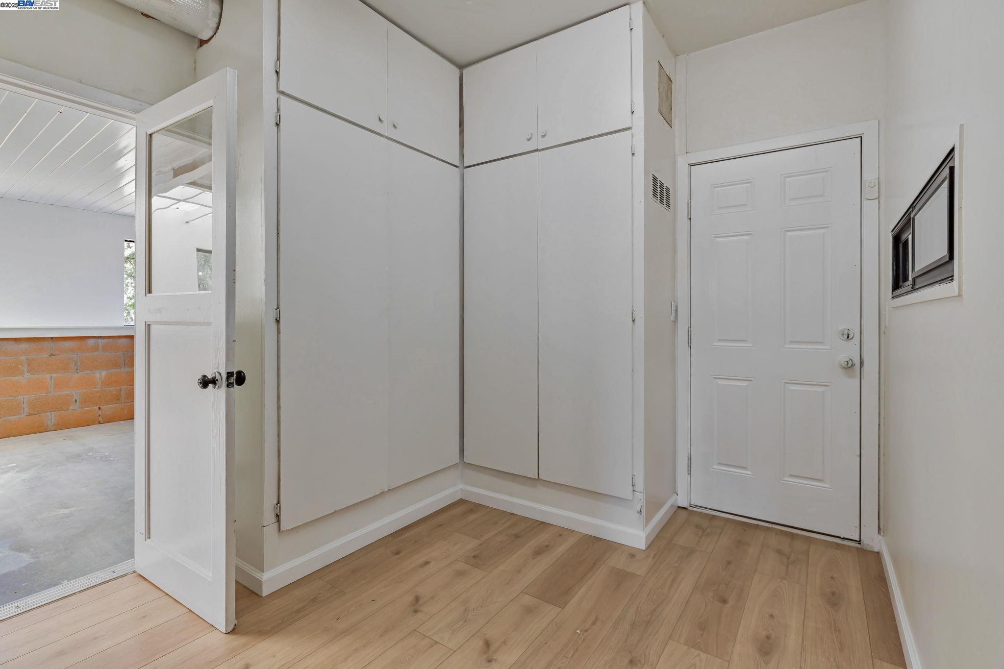 Detail Gallery Image 25 of 60 For 20104 Panoche Road, Paicines,  CA 95043 - 2 Beds | 2 Baths