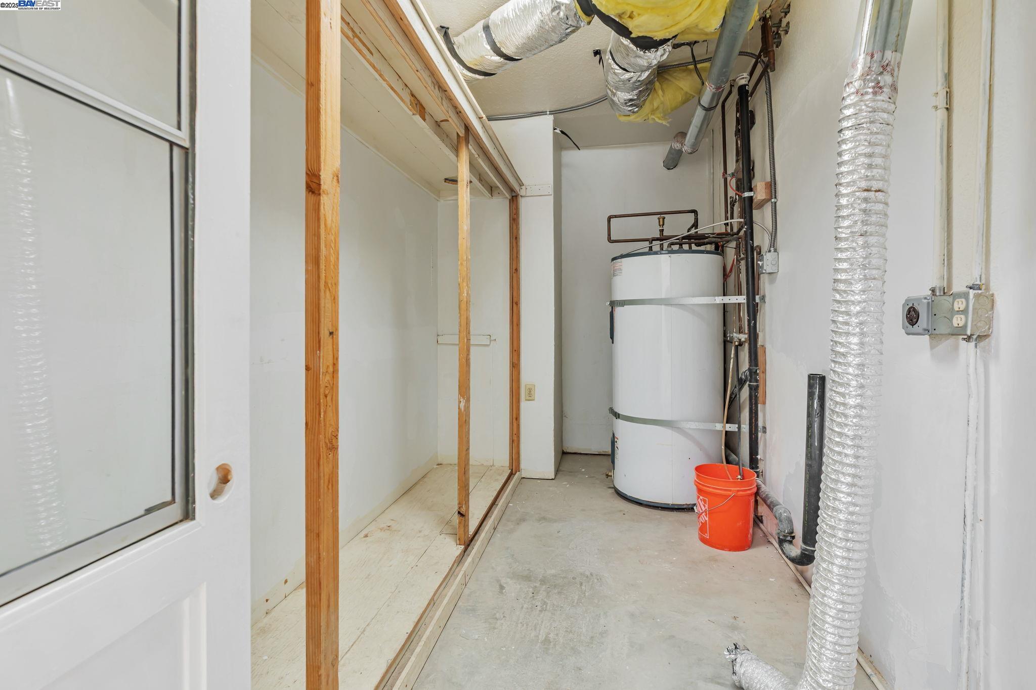 Detail Gallery Image 36 of 60 For 20104 Panoche Road, Paicines,  CA 95043 - 2 Beds | 2 Baths