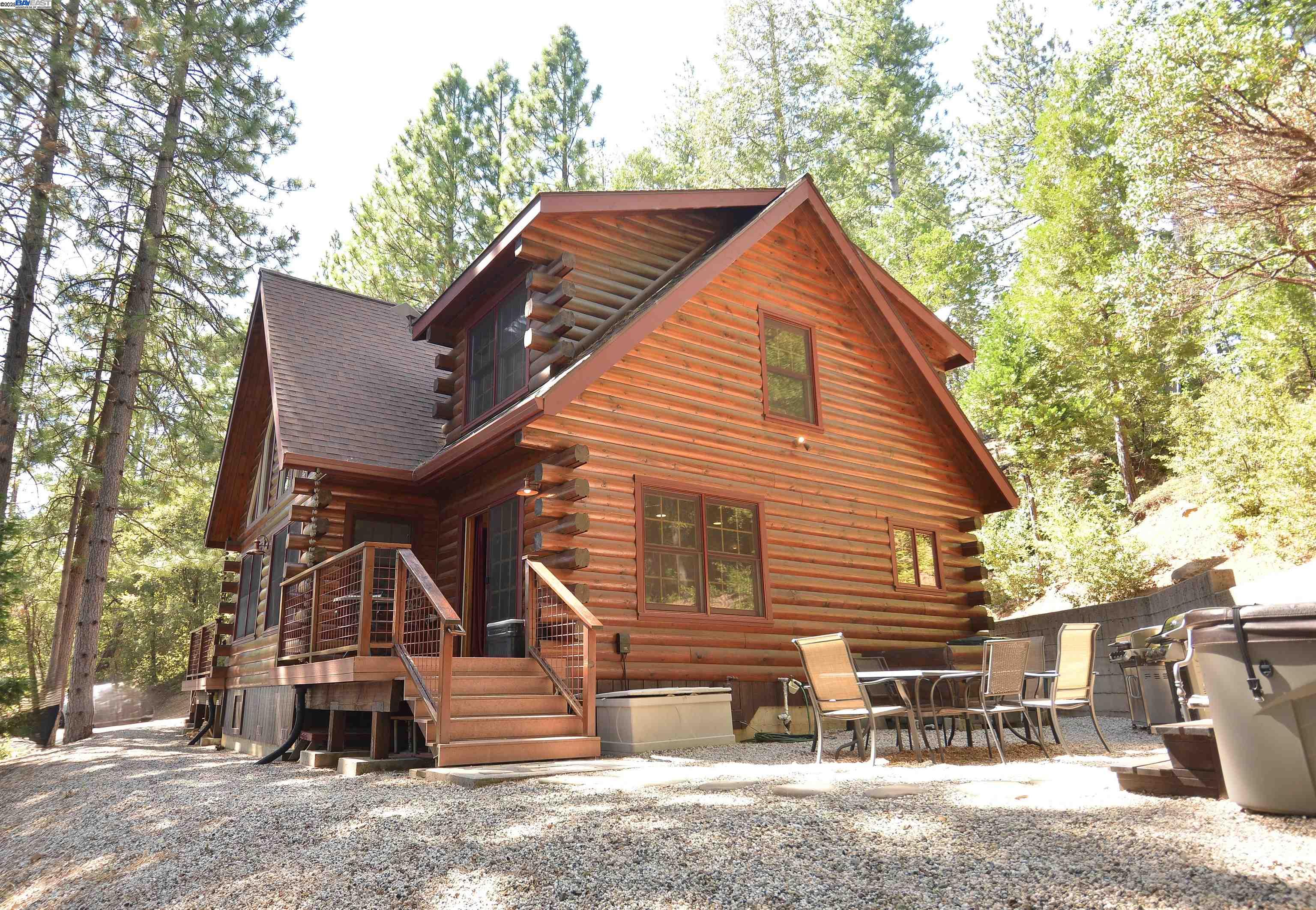 Detail Gallery Image 2 of 54 For 14068 Gas Canyon Rd, Nevada City,  CA 95959 - 3 Beds | 3 Baths