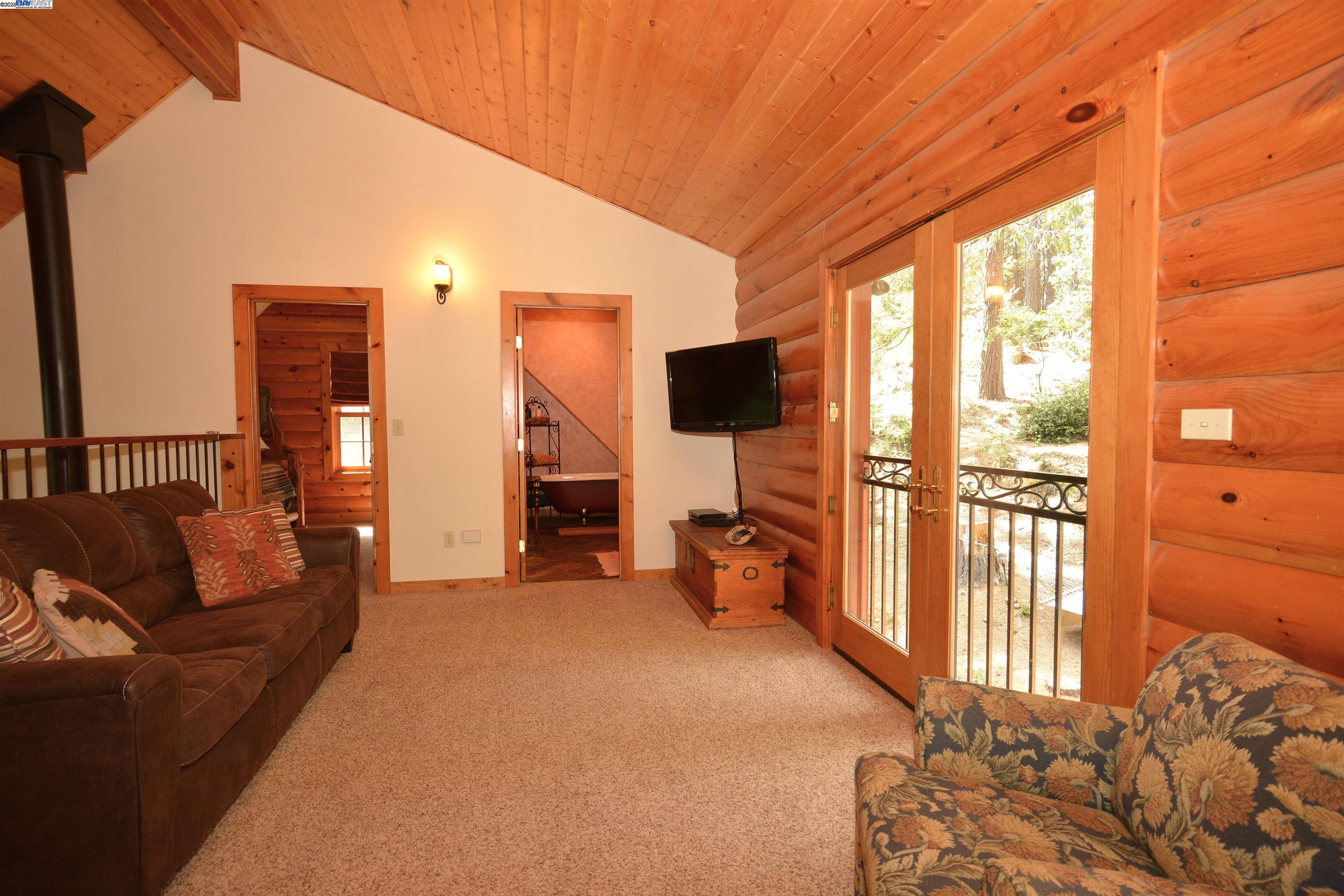 Detail Gallery Image 22 of 54 For 14068 Gas Canyon Rd, Nevada City,  CA 95959 - 3 Beds | 3 Baths