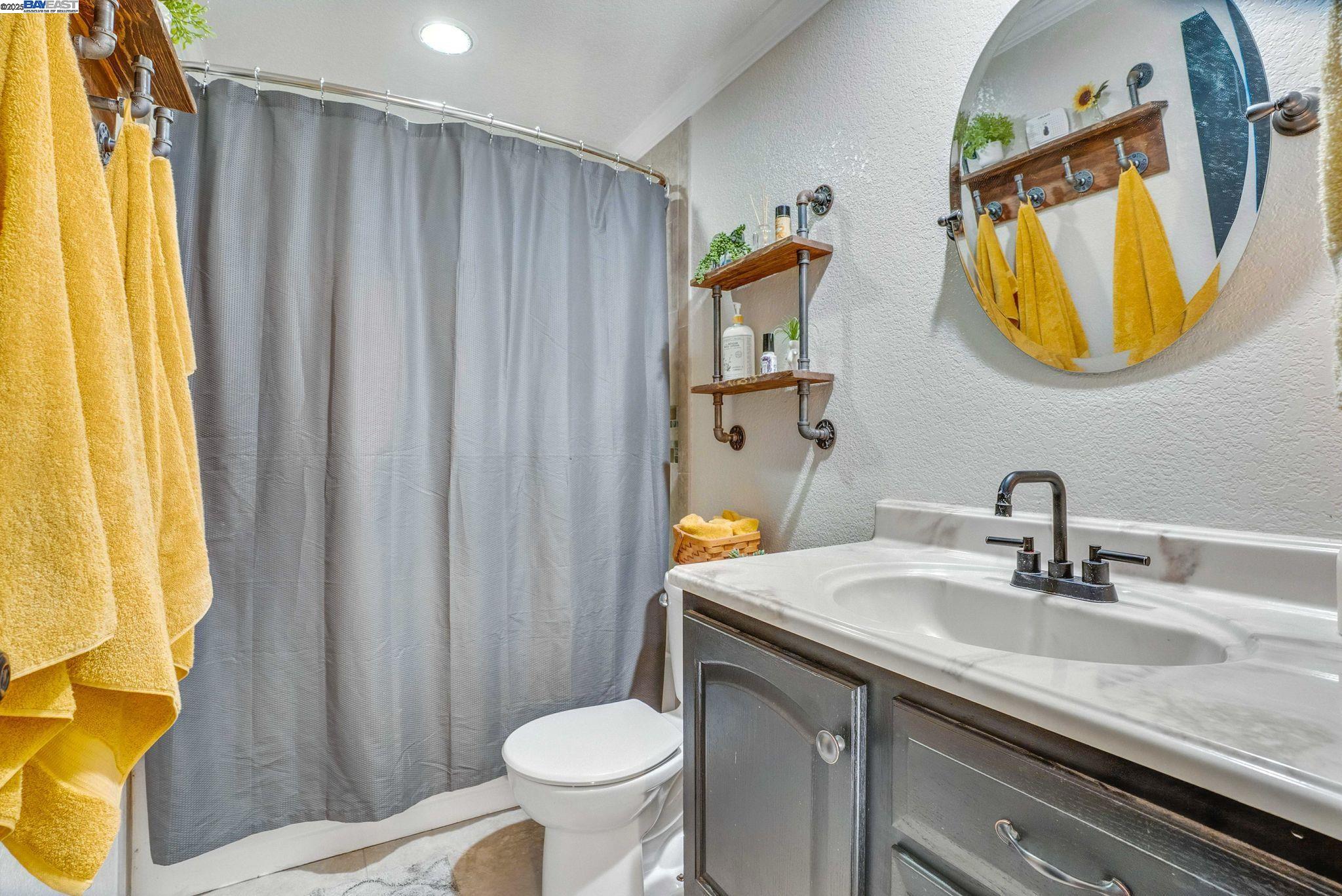 Detail Gallery Image 19 of 43 For 6236 Choctaw Ct, Manteca,  CA 95336 - 4 Beds | 2 Baths