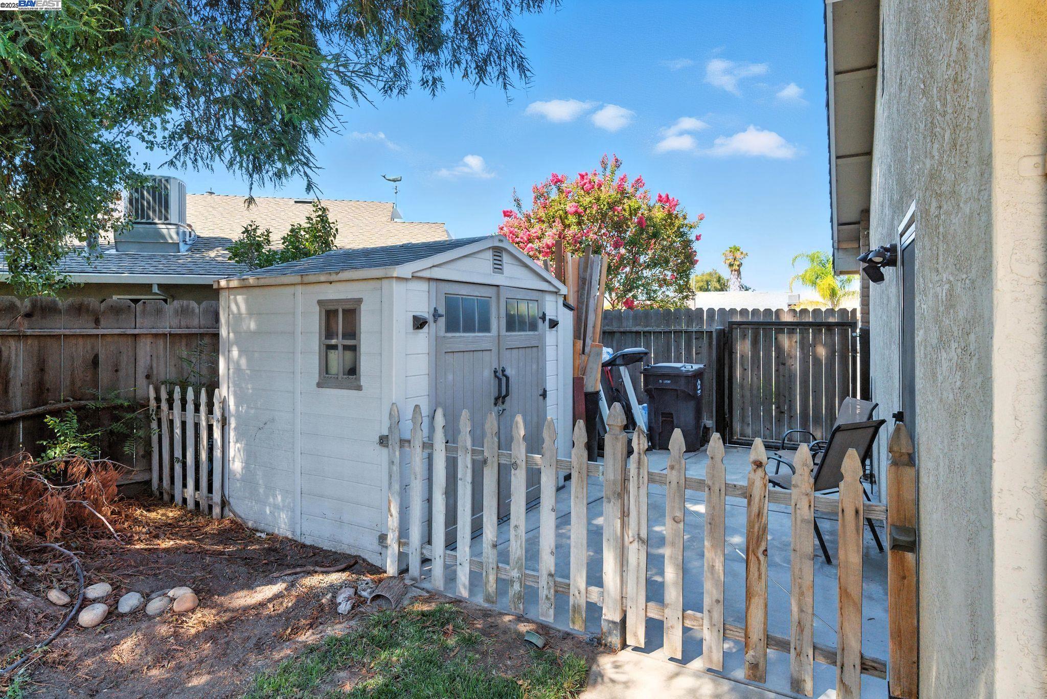 Detail Gallery Image 33 of 43 For 6236 Choctaw Ct, Manteca,  CA 95336 - 4 Beds | 2 Baths