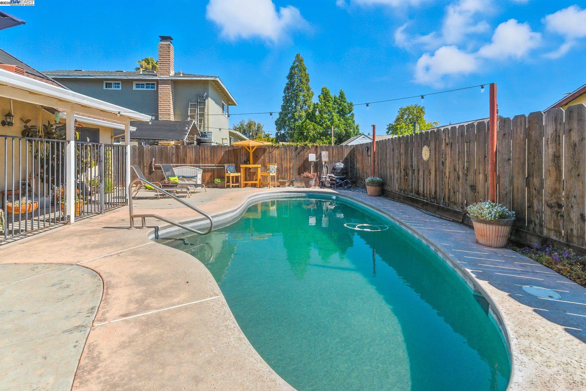 Detail Gallery Image 39 of 43 For 6236 Choctaw Ct, Manteca,  CA 95336 - 4 Beds | 2 Baths