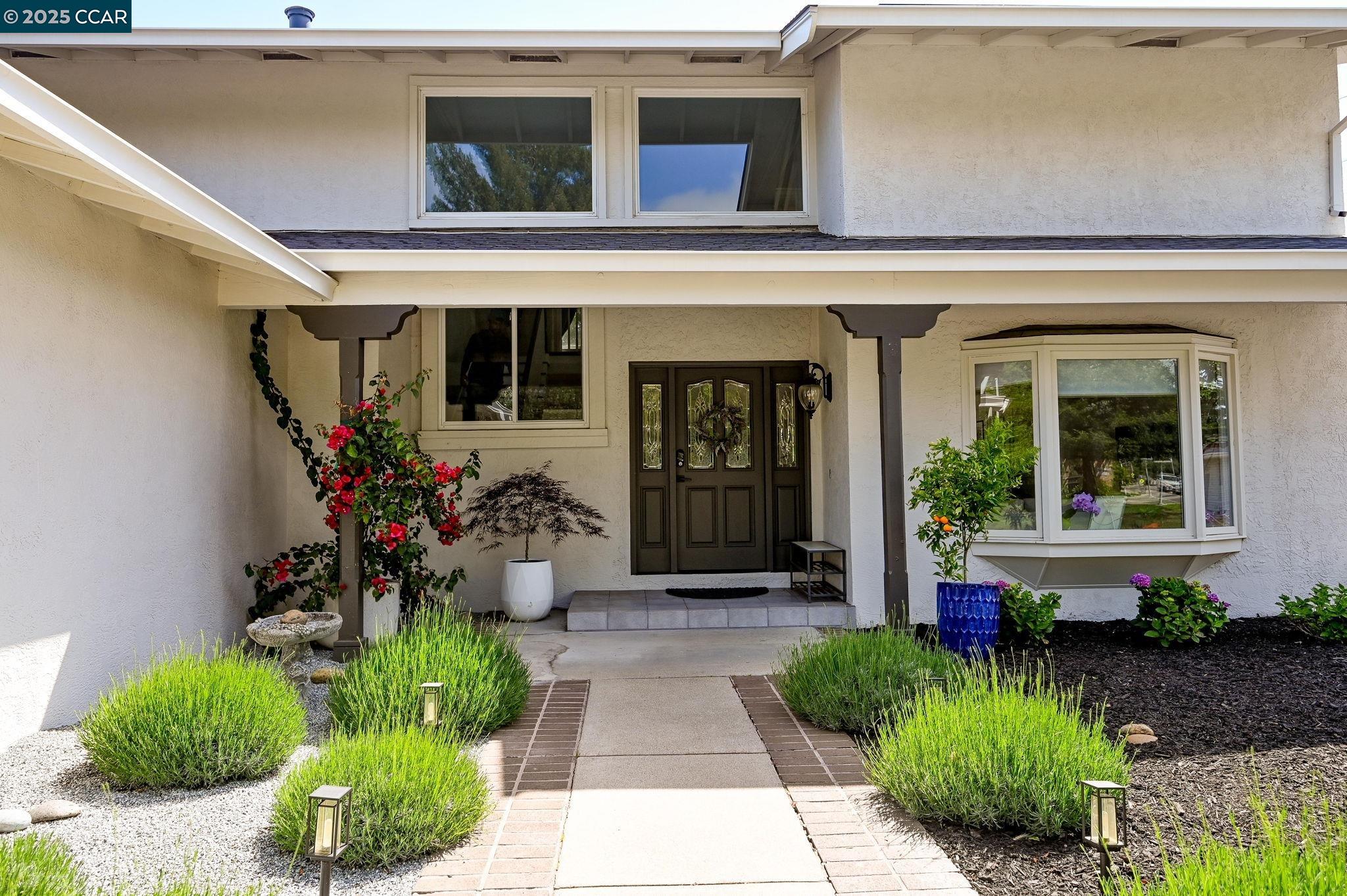 Detail Gallery Image 3 of 56 For 1394 Van Patten Dr, Danville,  CA 94526 - 5 Beds | 3 Baths