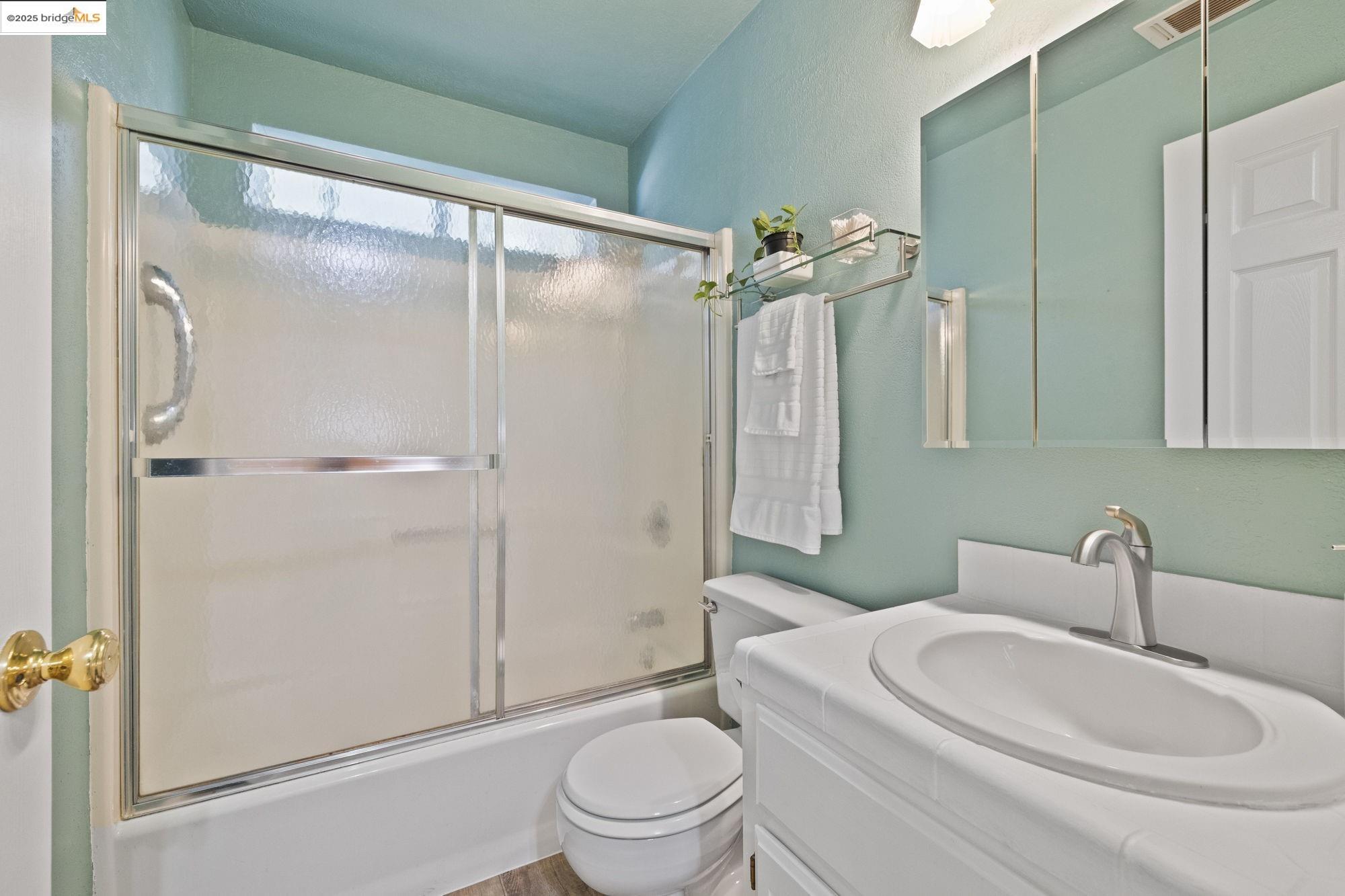 Detail Gallery Image 27 of 60 For 19555 Ferretti, Groveland,  CA 95321-9370 - 3 Beds | 2 Baths