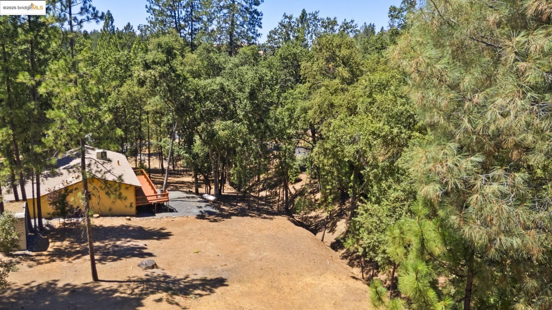 Detail Gallery Image 35 of 60 For 19555 Ferretti, Groveland,  CA 95321-9370 - 3 Beds | 2 Baths