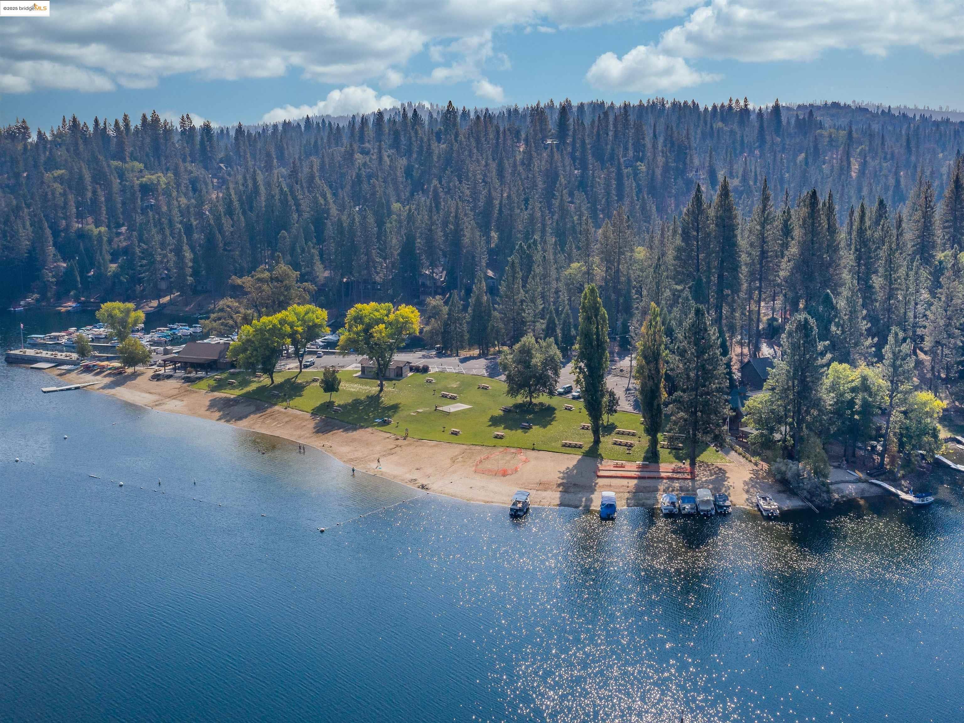 Detail Gallery Image 44 of 60 For 19555 Ferretti, Groveland,  CA 95321-9370 - 3 Beds | 2 Baths