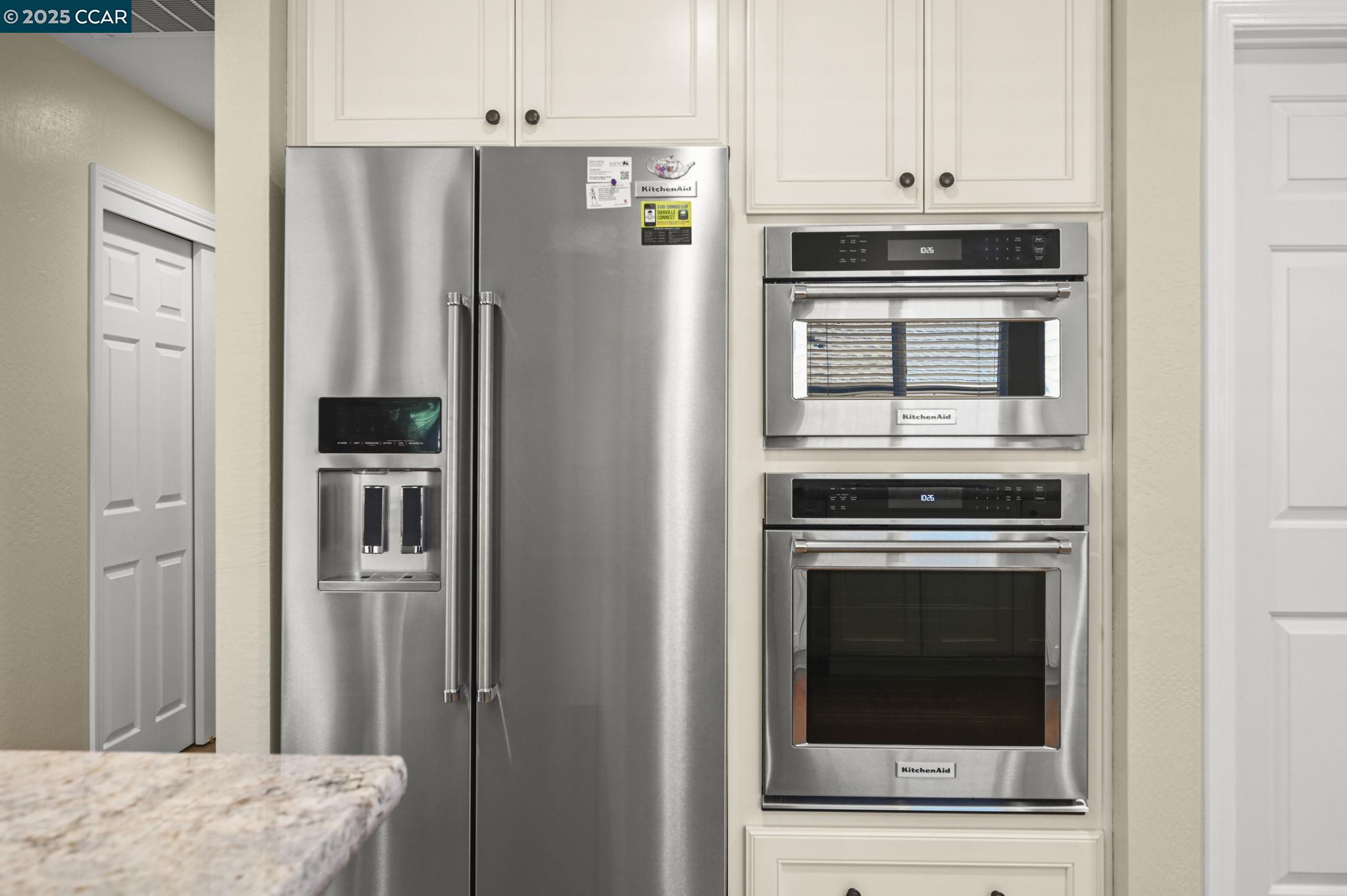 Detail Gallery Image 11 of 53 For 323 Laurel Dr, Danville,  CA 94526 - 4 Beds | 2/1 Baths