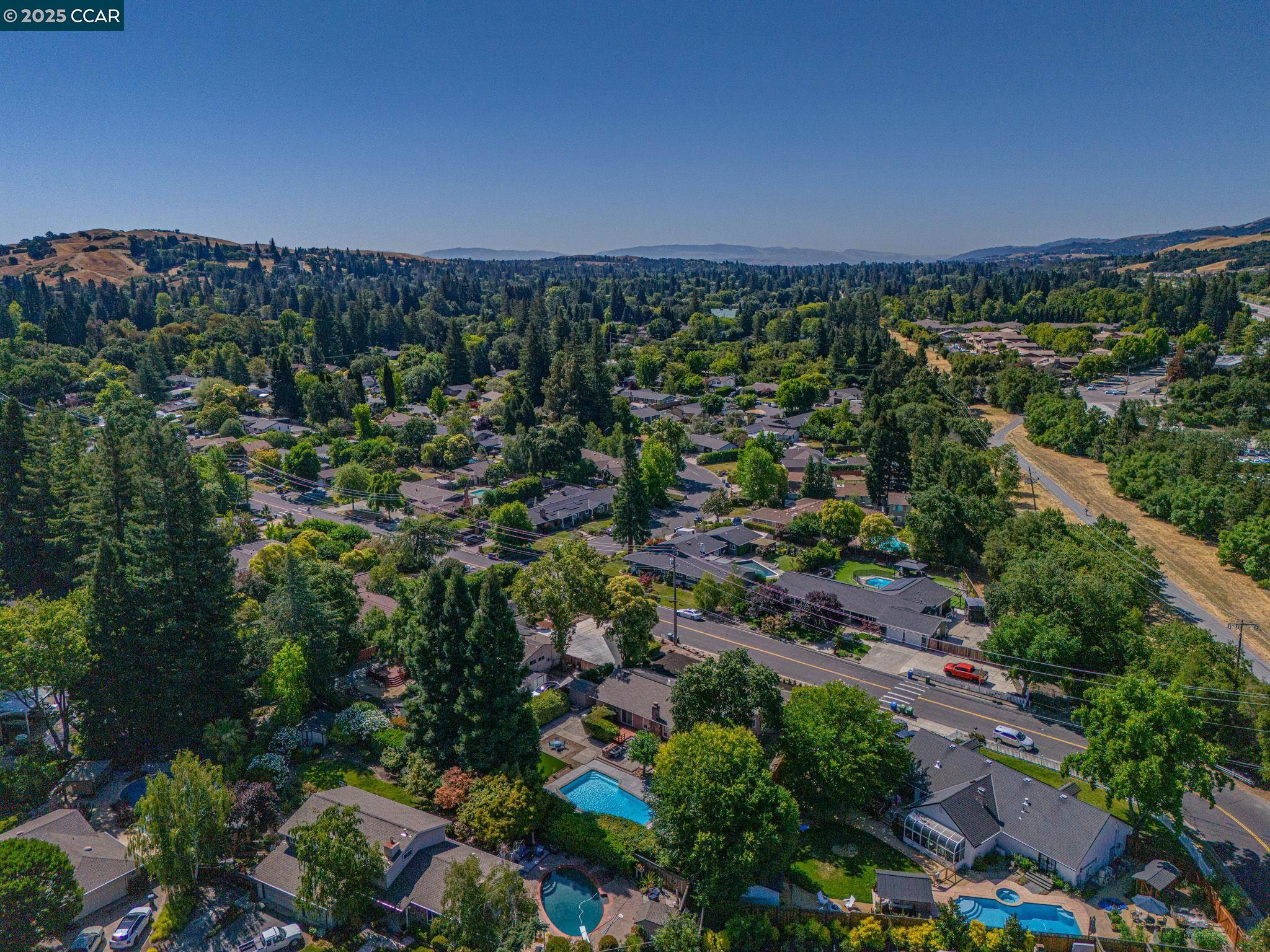 Detail Gallery Image 51 of 53 For 323 Laurel Dr, Danville,  CA 94526 - 4 Beds | 2/1 Baths