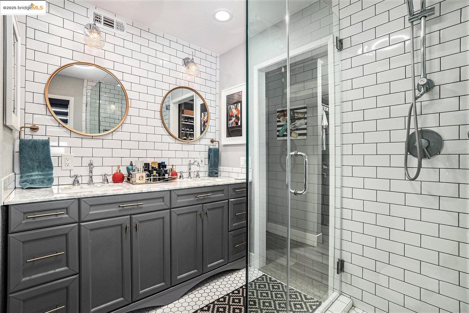 Detail Gallery Image 12 of 33 For 4384 Sandmound Blvd, Oakley,  CA 94561 - 4 Beds | 3 Baths