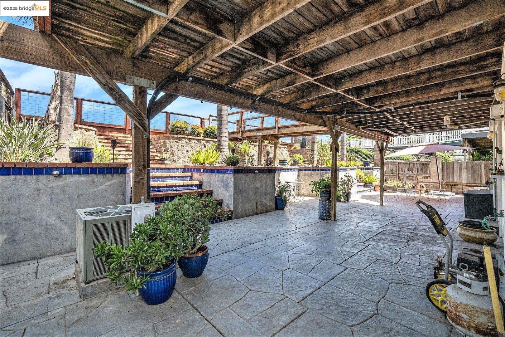 Detail Gallery Image 24 of 33 For 4384 Sandmound Blvd, Oakley,  CA 94561 - 4 Beds | 3 Baths
