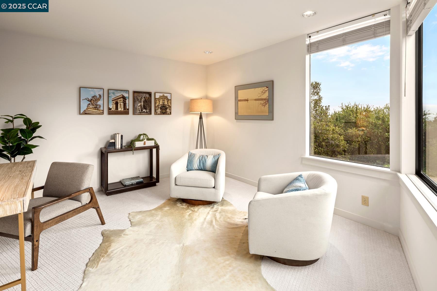 Detail Gallery Image 11 of 34 For 5474 La Salle Ave, Oakland,  CA 94611 - 3 Beds | 2/1 Baths