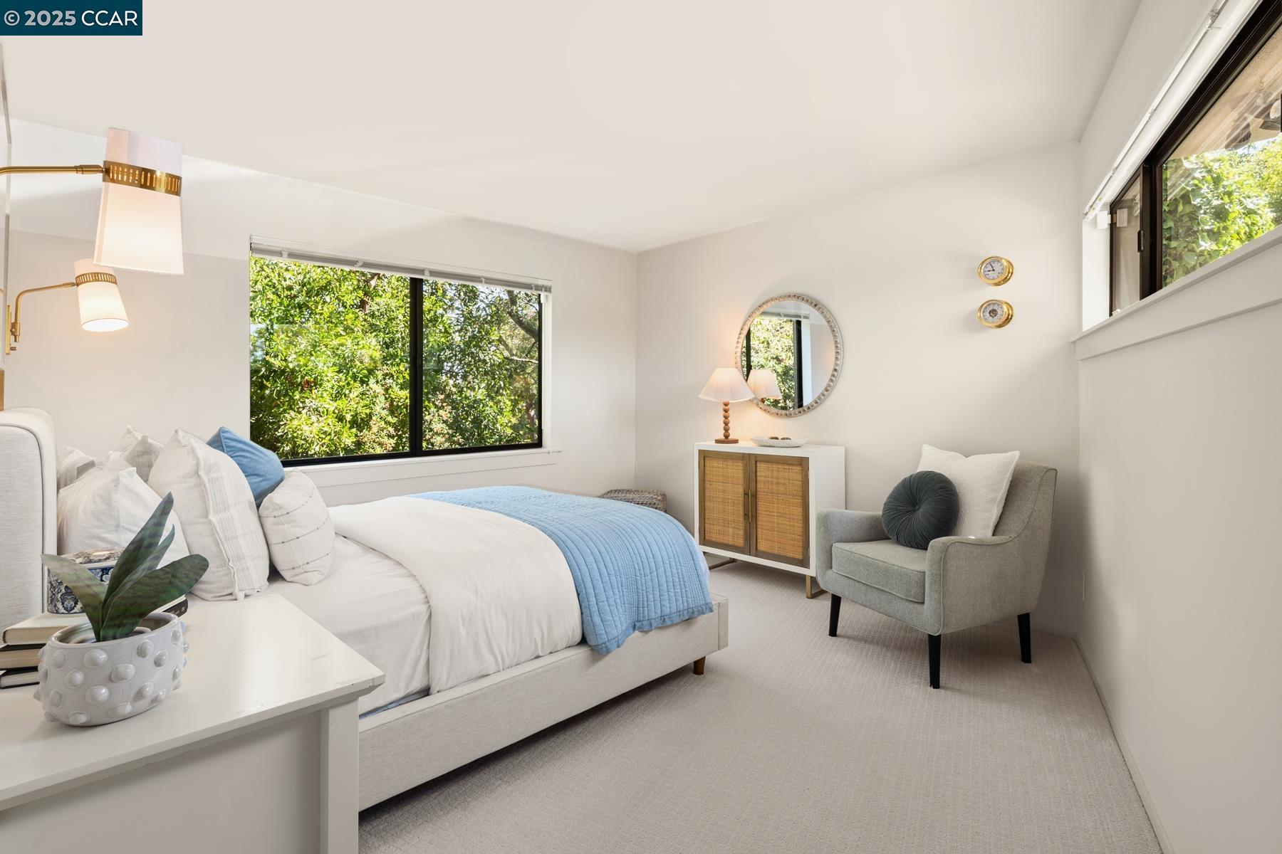 Detail Gallery Image 18 of 34 For 5474 La Salle Ave, Oakland,  CA 94611 - 3 Beds | 2/1 Baths