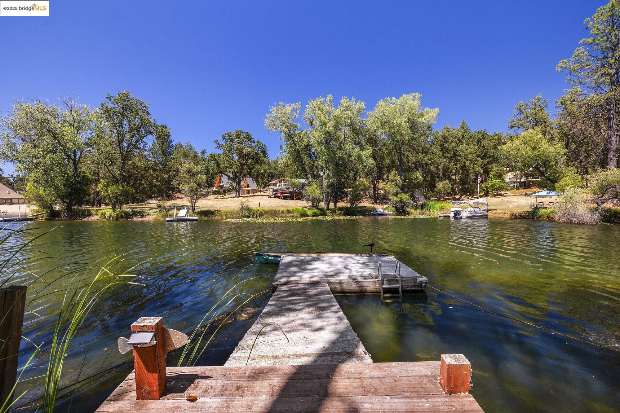 Detail Gallery Image 5 of 60 For 20913 Big Foot Ct, Groveland,  CA 95321-9315 - 3 Beds | 2 Baths