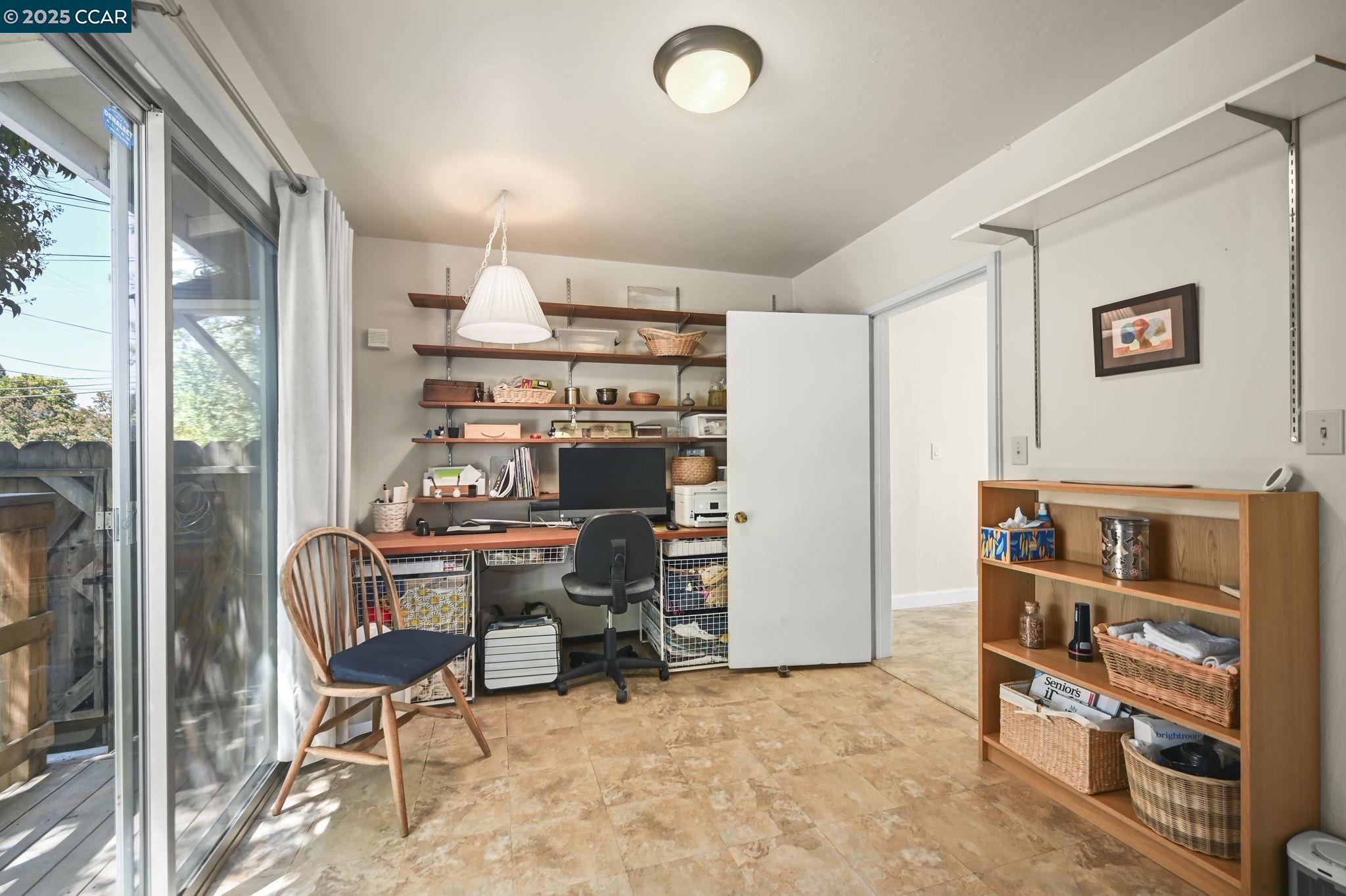 Detail Gallery Image 17 of 43 For 865 Walnut Ave, Walnut Creek,  CA 94598 - 6 Beds | 3/1 Baths