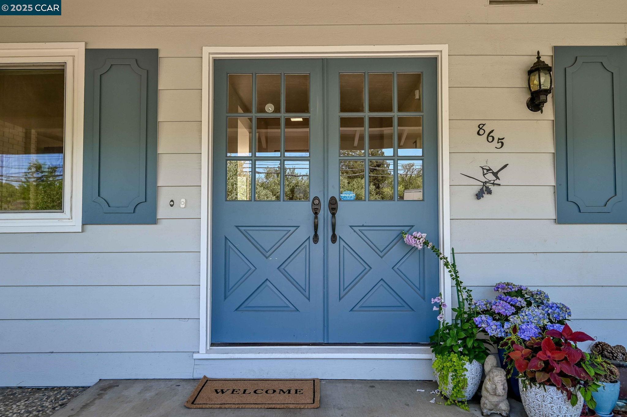 Detail Gallery Image 7 of 43 For 865 Walnut Ave, Walnut Creek,  CA 94598 - 6 Beds | 3/1 Baths