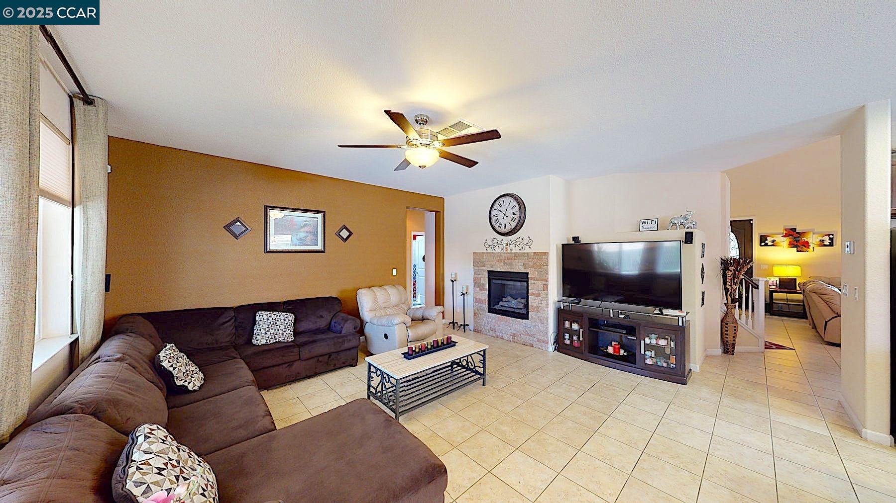 Detail Gallery Image 15 of 40 For 3685 Mallard Ct, Antioch,  CA 94509 - 5 Beds | 3 Baths