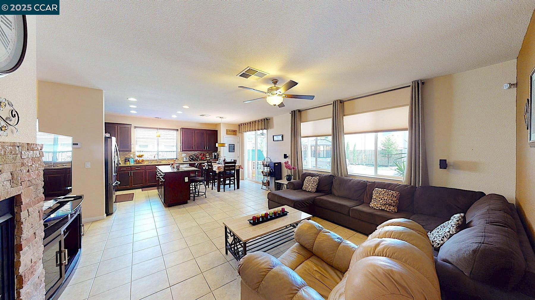 Detail Gallery Image 16 of 40 For 3685 Mallard Ct, Antioch,  CA 94509 - 5 Beds | 3 Baths