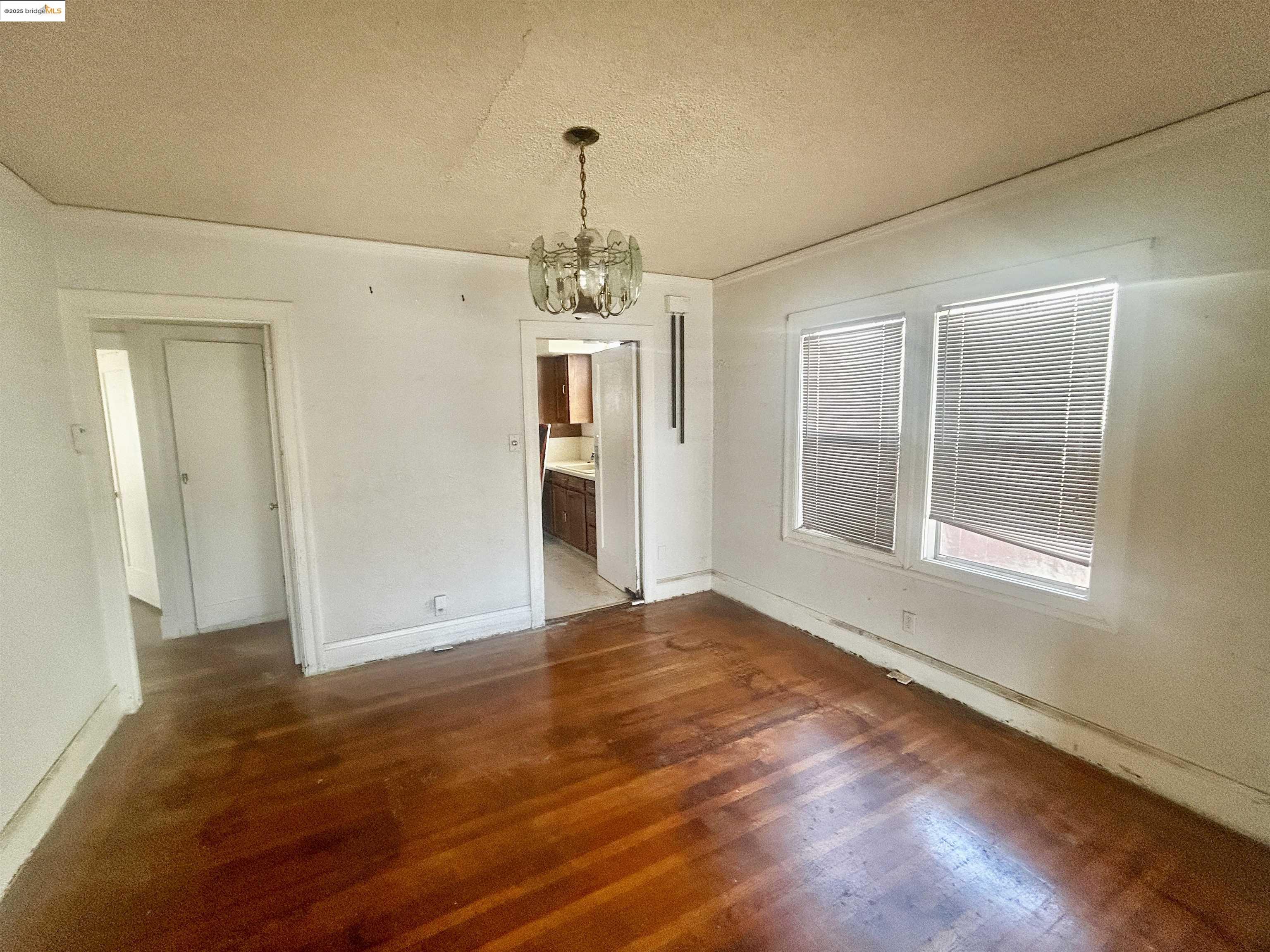 Detail Gallery Image 11 of 41 For 3809 Solano Ave, Richmond,  CA 94805 - 3 Beds | 1/1 Baths