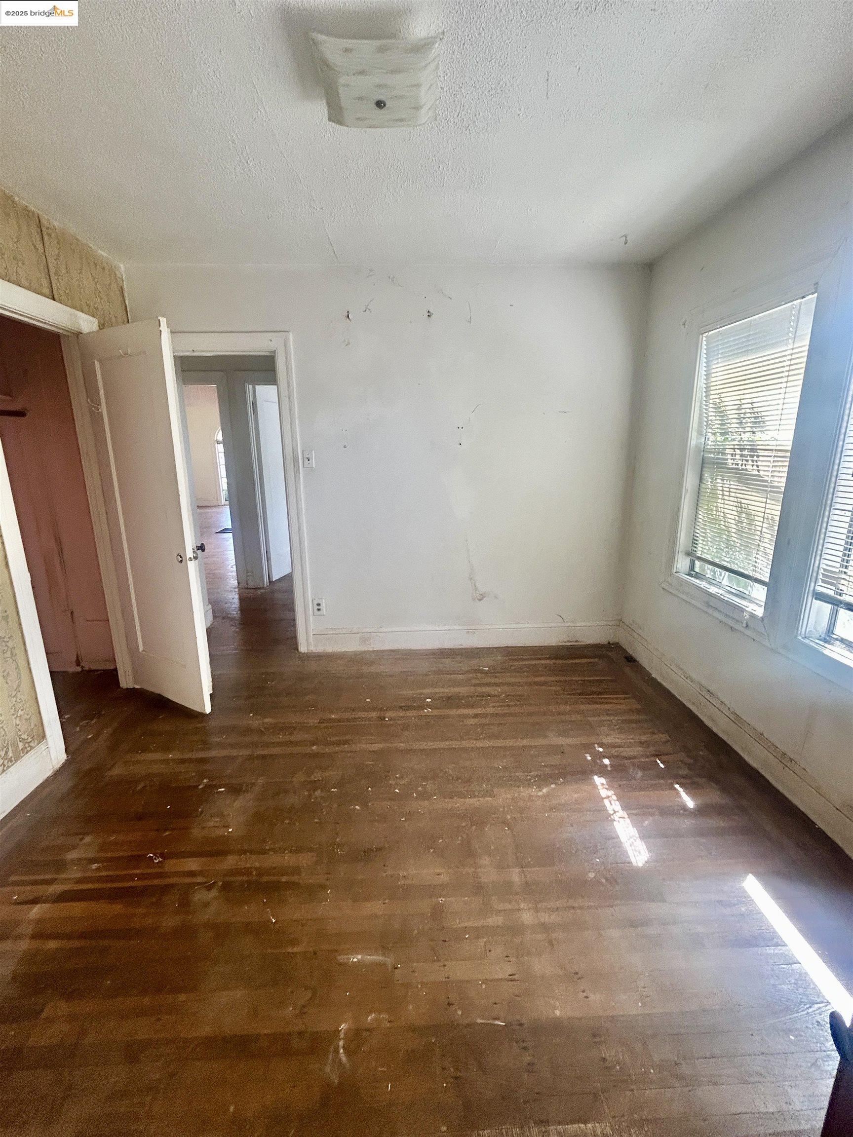 Detail Gallery Image 18 of 41 For 3809 Solano Ave, Richmond,  CA 94805 - 3 Beds | 1/1 Baths