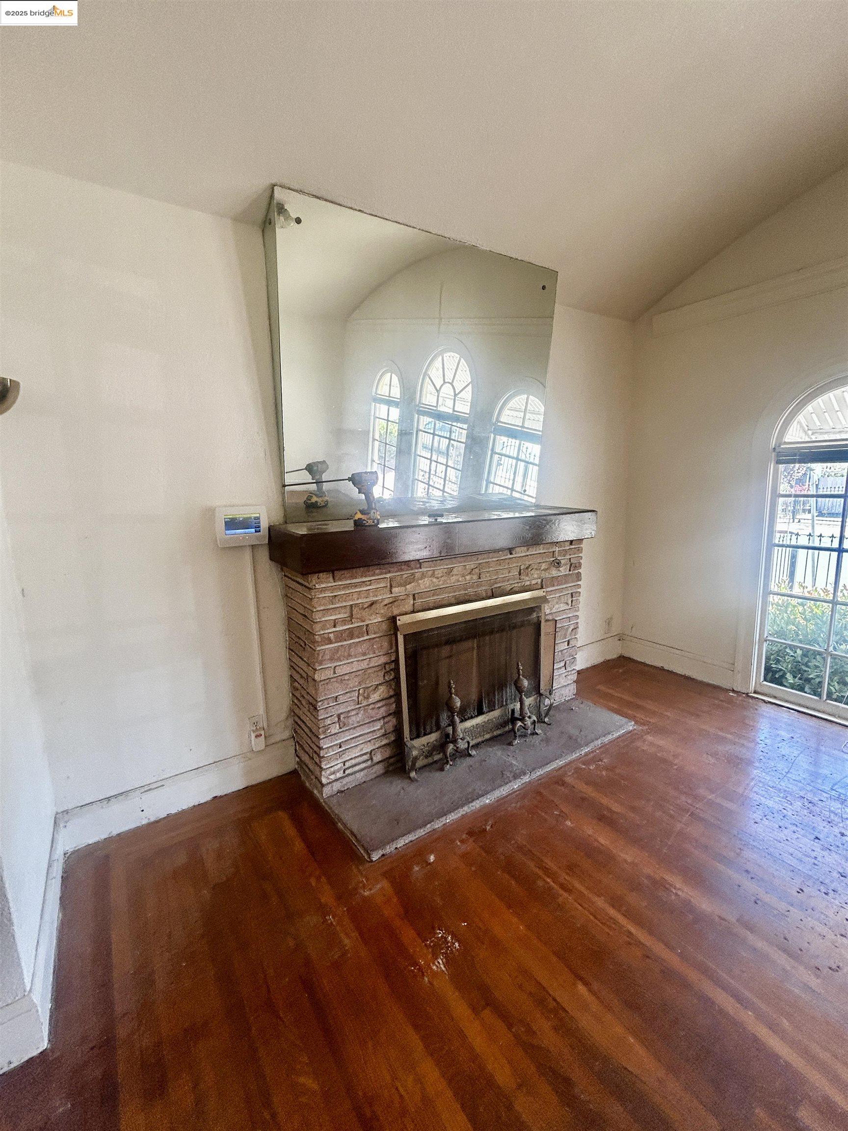 Detail Gallery Image 7 of 41 For 3809 Solano Ave, Richmond,  CA 94805 - 3 Beds | 1/1 Baths
