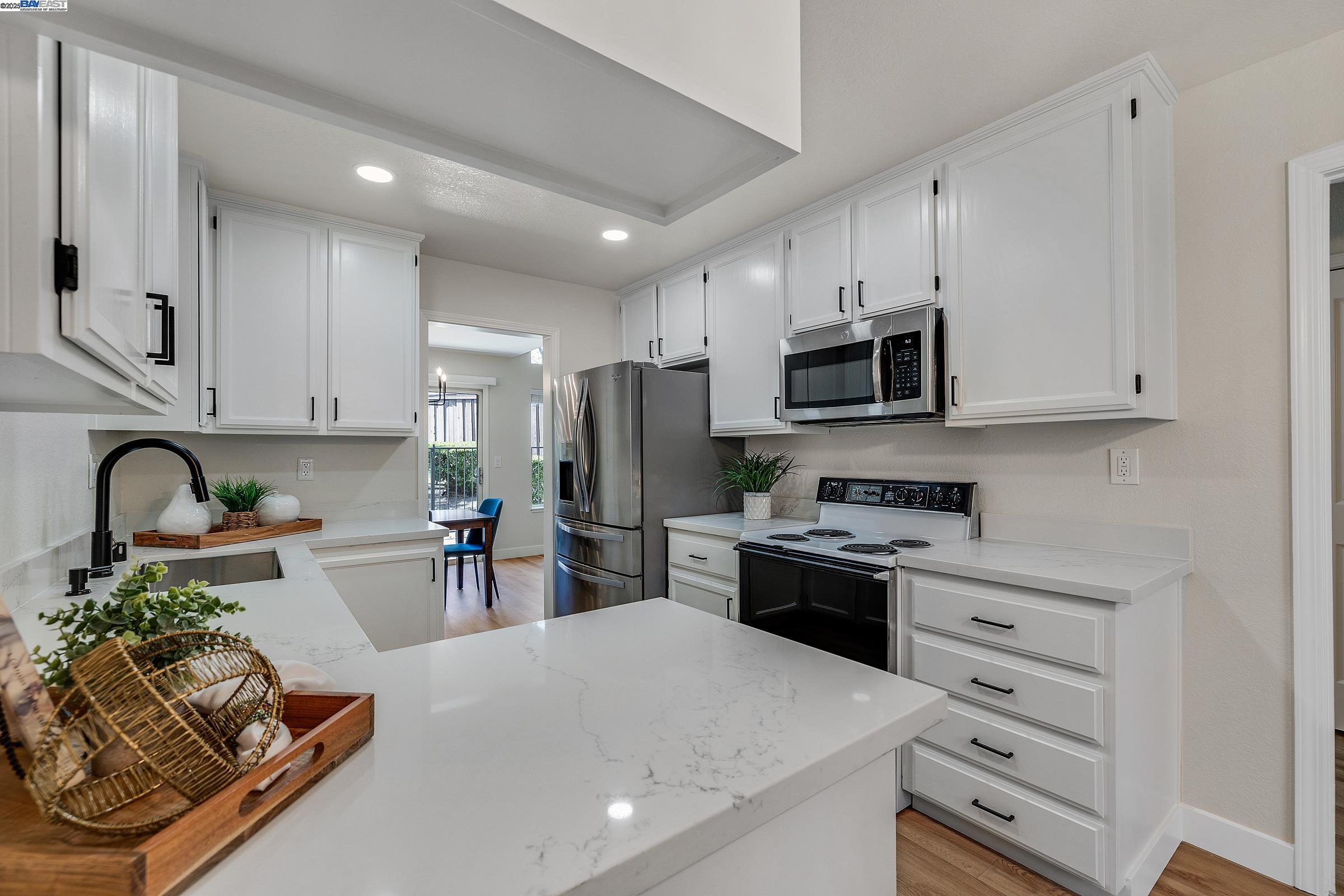 Photo #4: 41107108 Listing 