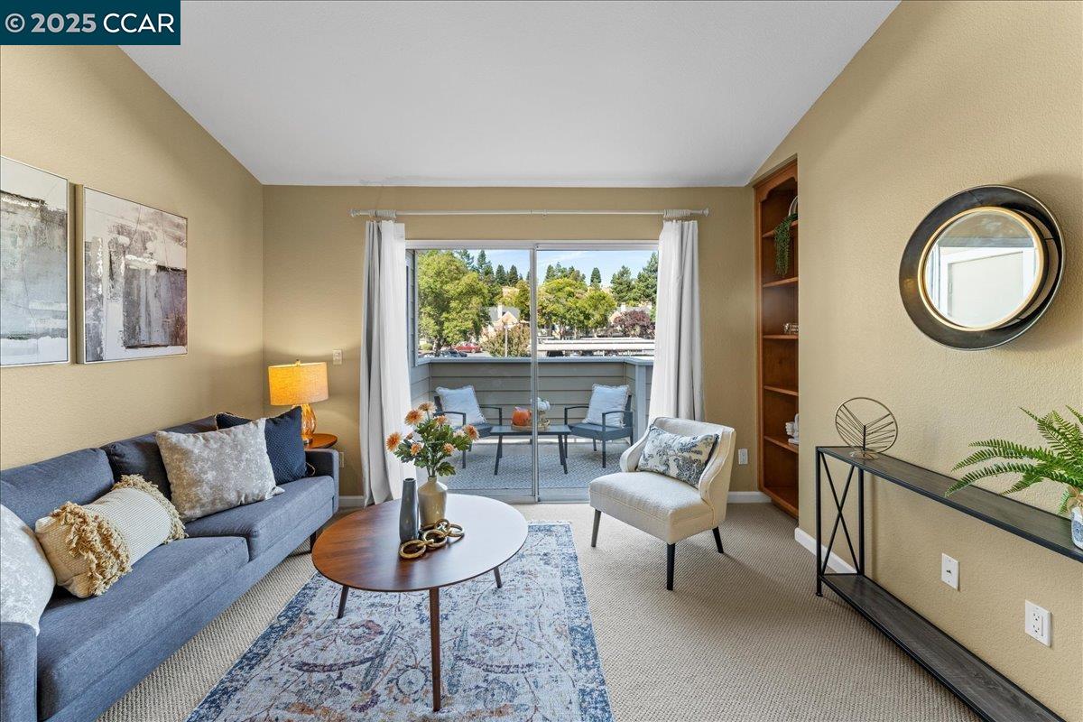 MLS: 41107109 Condo For Sale